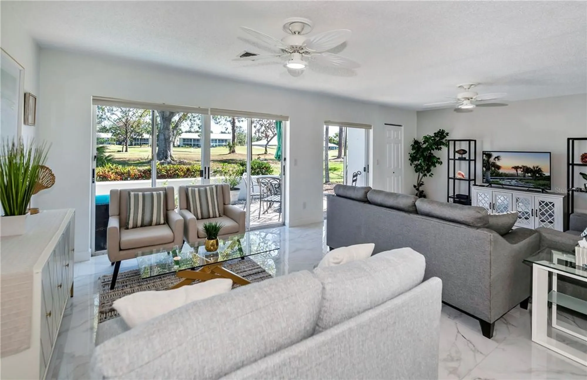 Property Slideshow image 13 of 59 | 262 cerromar way 53, Venice, FL, 34293