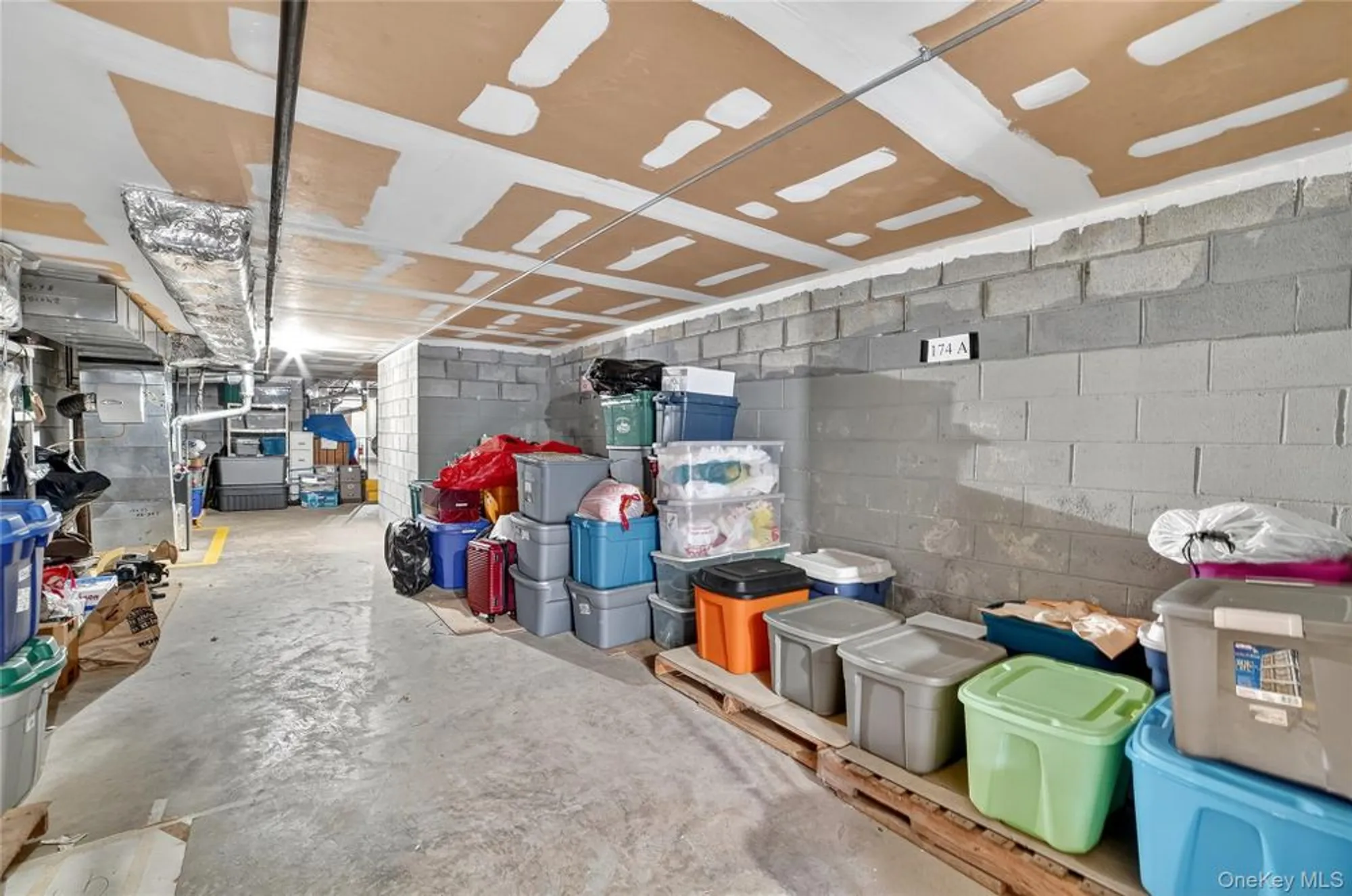 Property Slideshow image 28 of 39 | 175 long hill dr b, Yorktown Heights, NY, 10598