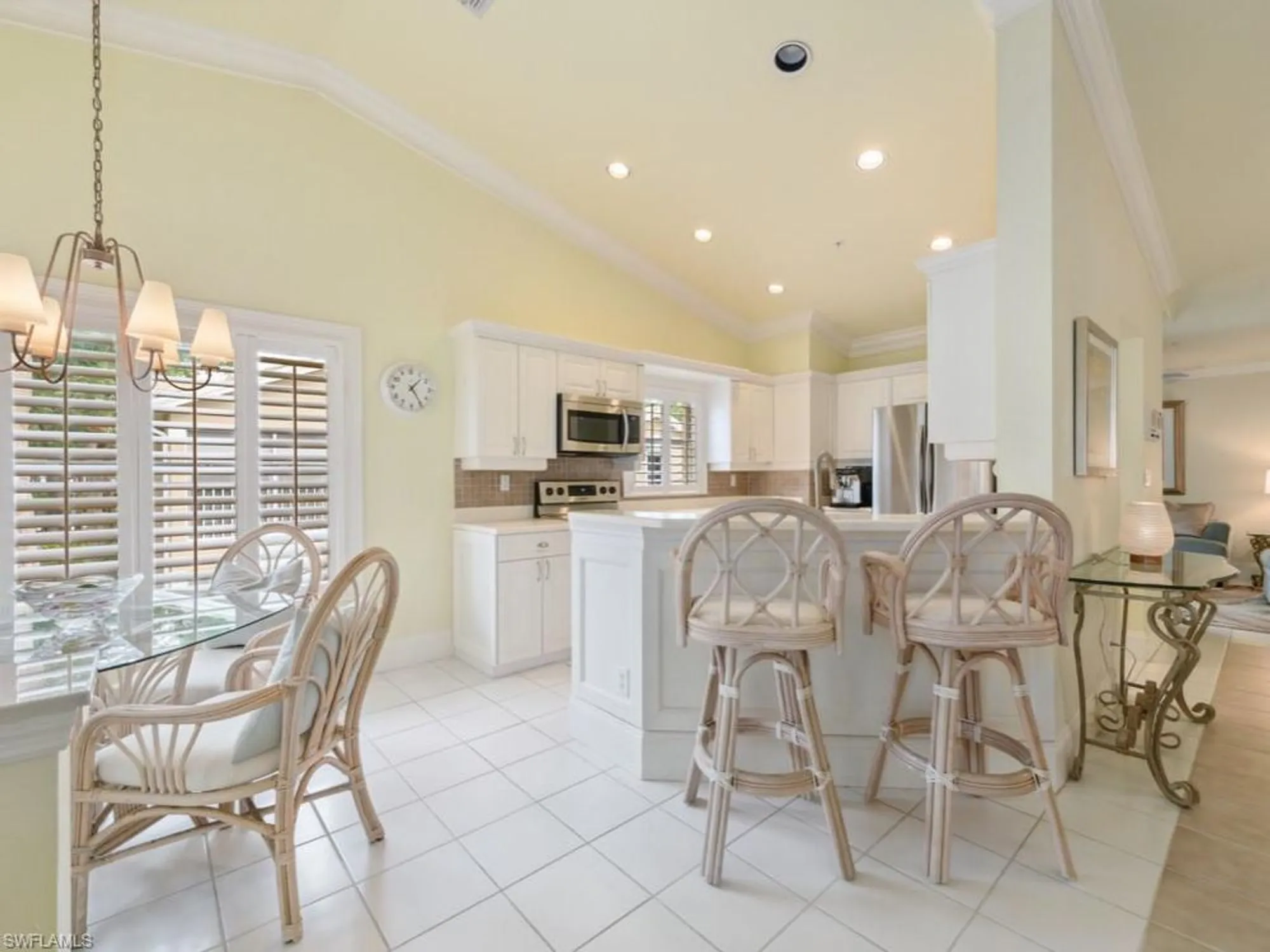 Property Slideshow image 10 of 30 | 24797 lakemont cove ln 204, Bonita Springs, FL, 34134