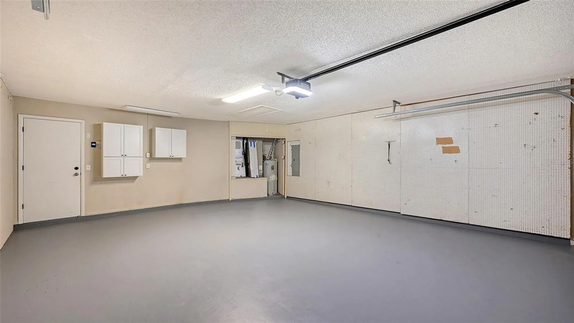 Property Slideshow image 40 of 64 | 8010 conservatory dr, Sarasota, FL, 34243