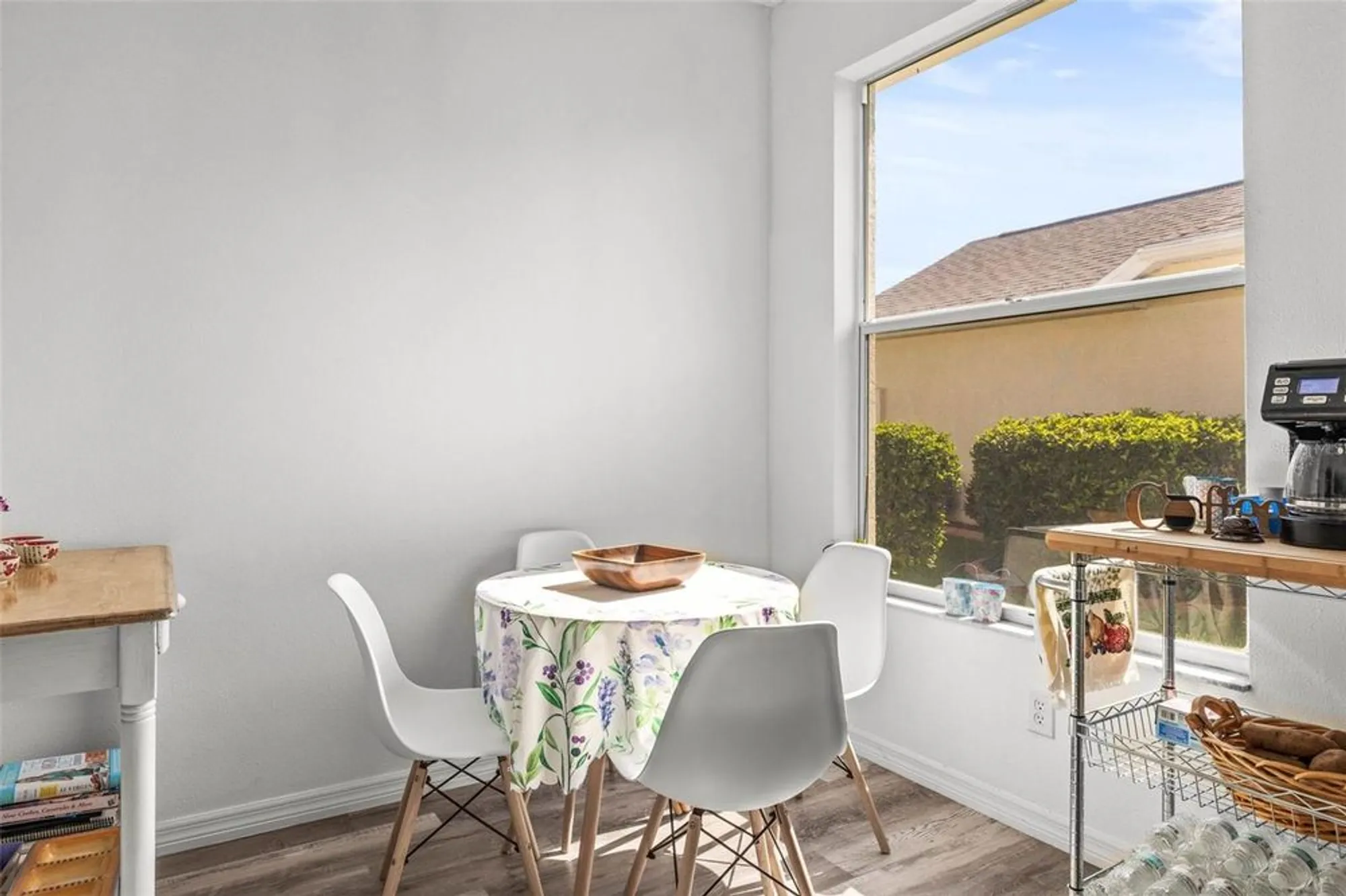 Property Slideshow image 13 of 37 | 2227 north creek ct, Sun City Center, FL, 33573