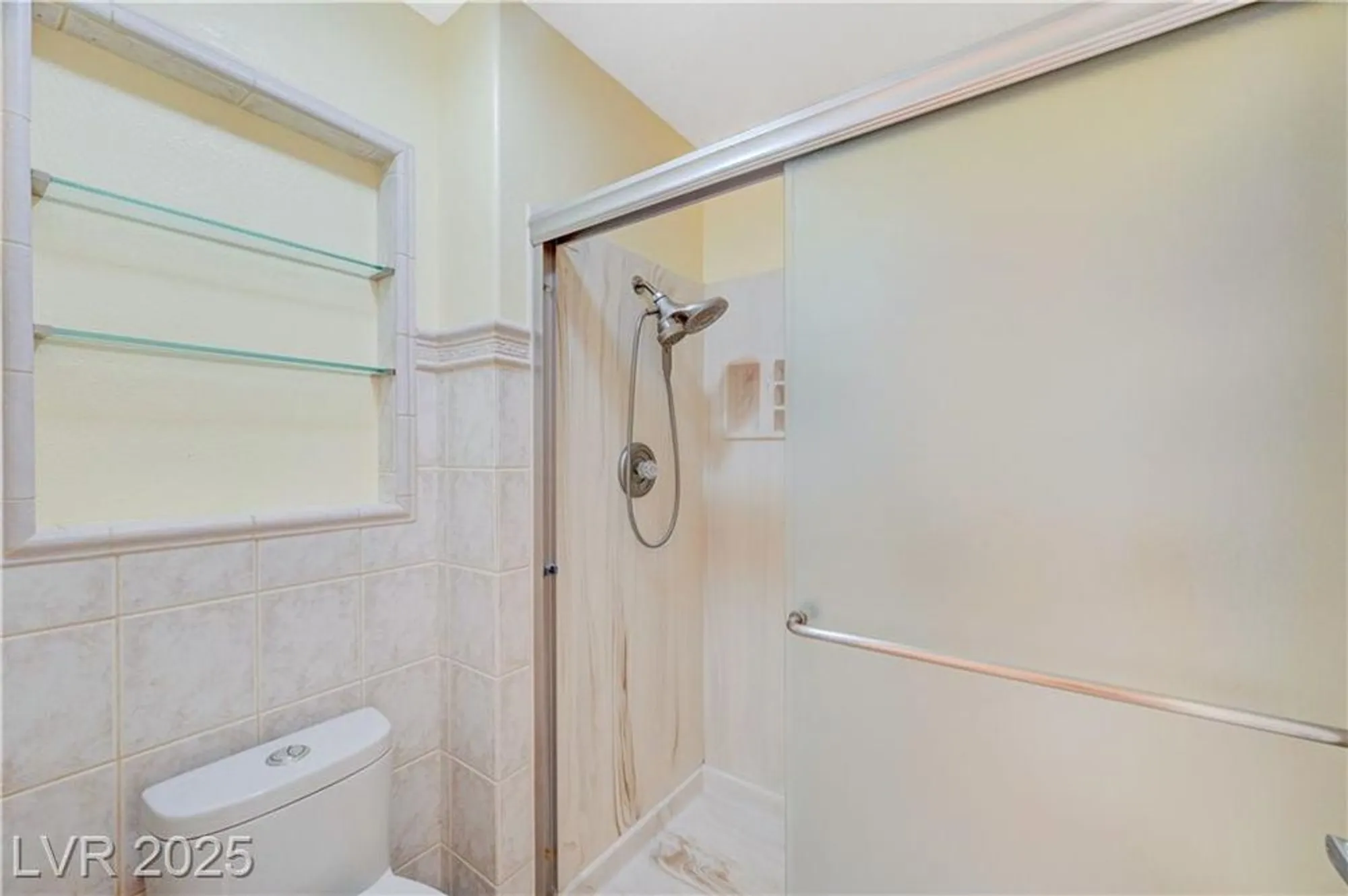 Property Slideshow image 41 of 69 | 3033 merimar dr, Las Vegas, NV, 89134