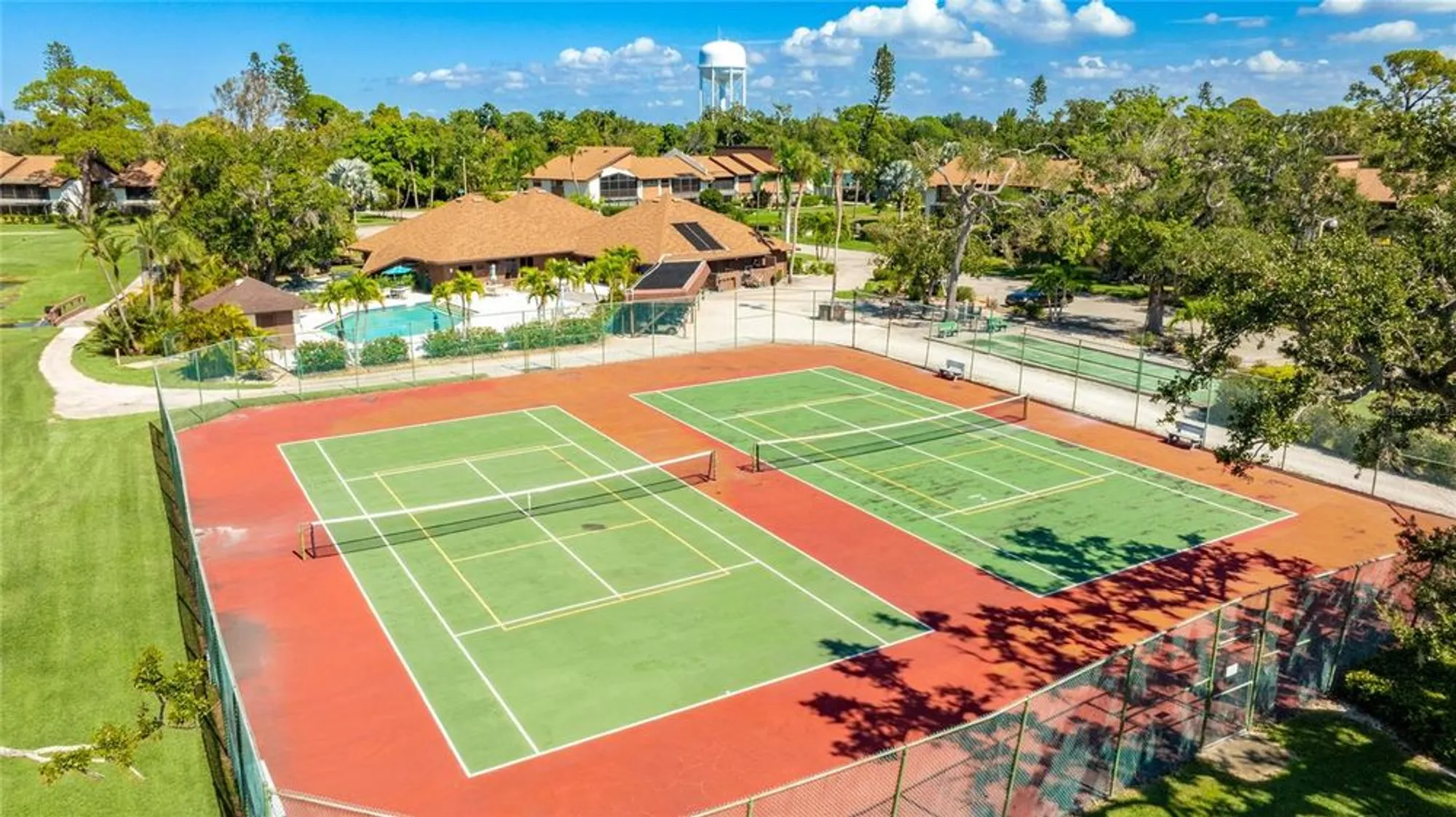 Property Slideshow image 33 of 43 | 6016 oak creek ln 1933, Bradenton, FL, 34210