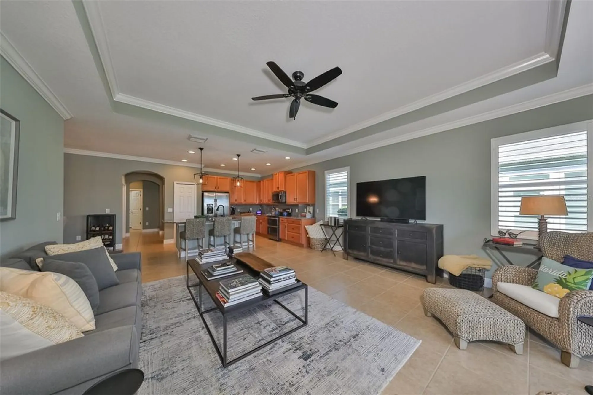 Property Slideshow image 25 of 67 | 611 chipper dr, Sun City Center, FL, 33573