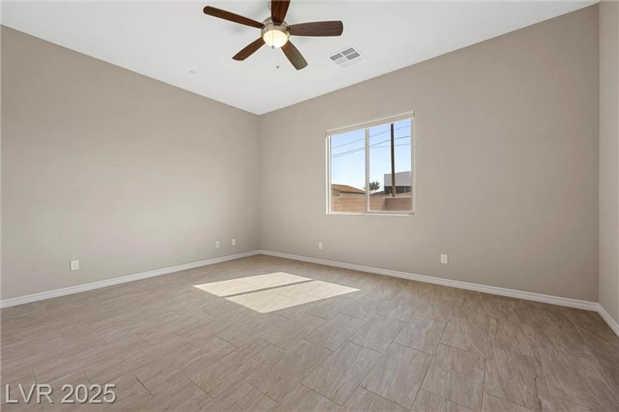 Property Slideshow image 21 of 70 | 732 rosewater dr, Henderson, NV, 89011