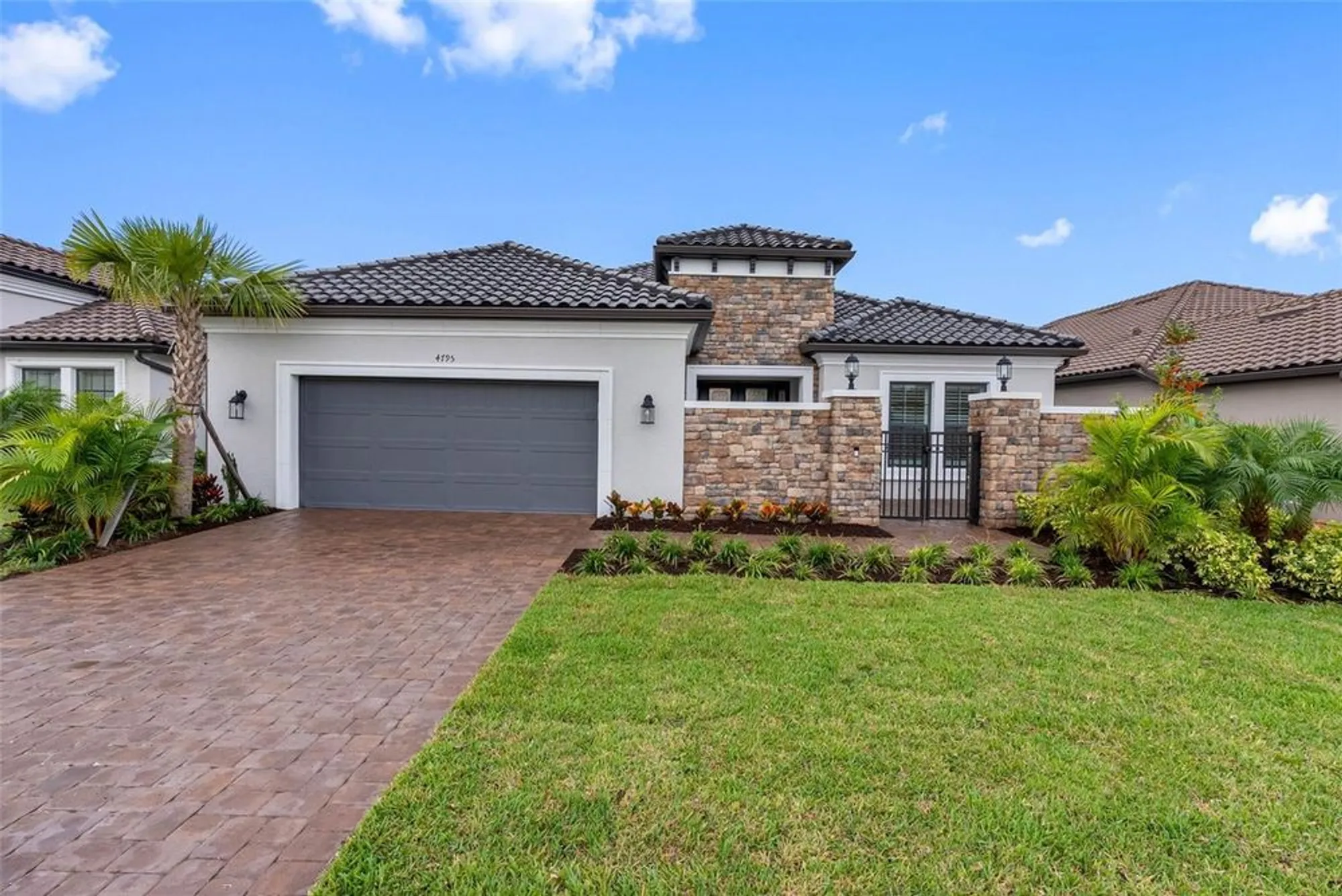 Property Slideshow image 38 of 50 | 4795 freccia loop, Wesley Chapel, FL, 33543