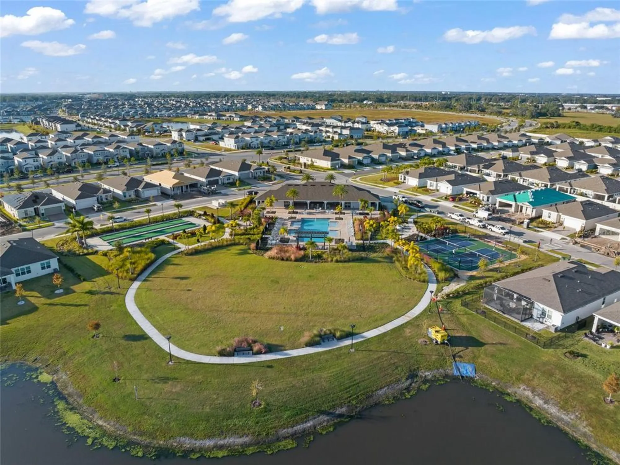 Property Slideshow image 46 of 50 | 1855 spring shower cir, Kissimmee, FL, 34744