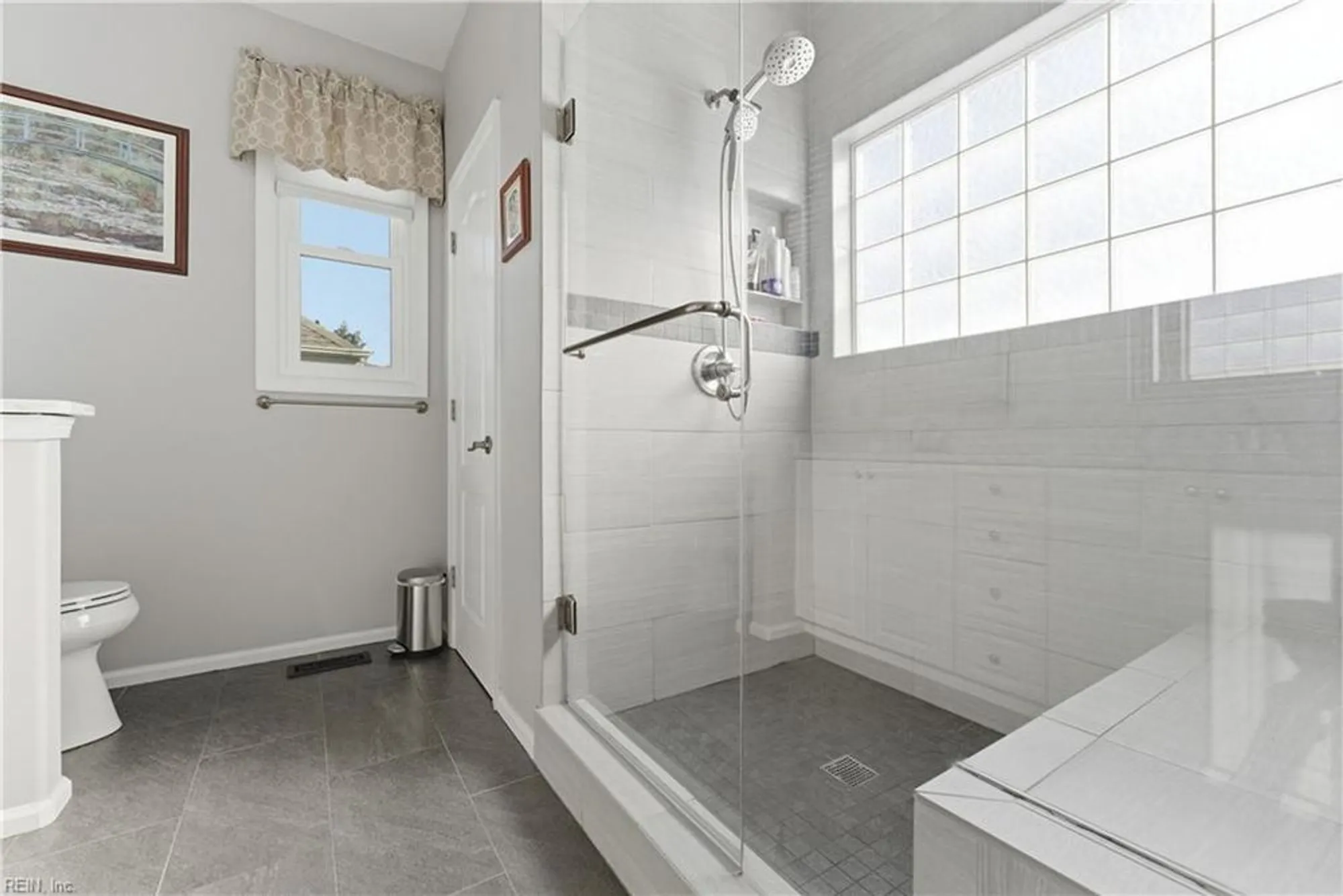 Property Slideshow image 20 of 44 | 3237 gallahad dr, Virginia Beach, VA, 23456