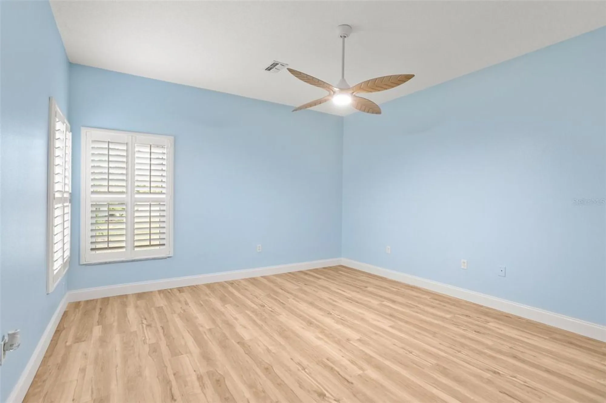 Property Slideshow image 27 of 89 | 2529 sandy hill ct, Holiday, FL, 34691