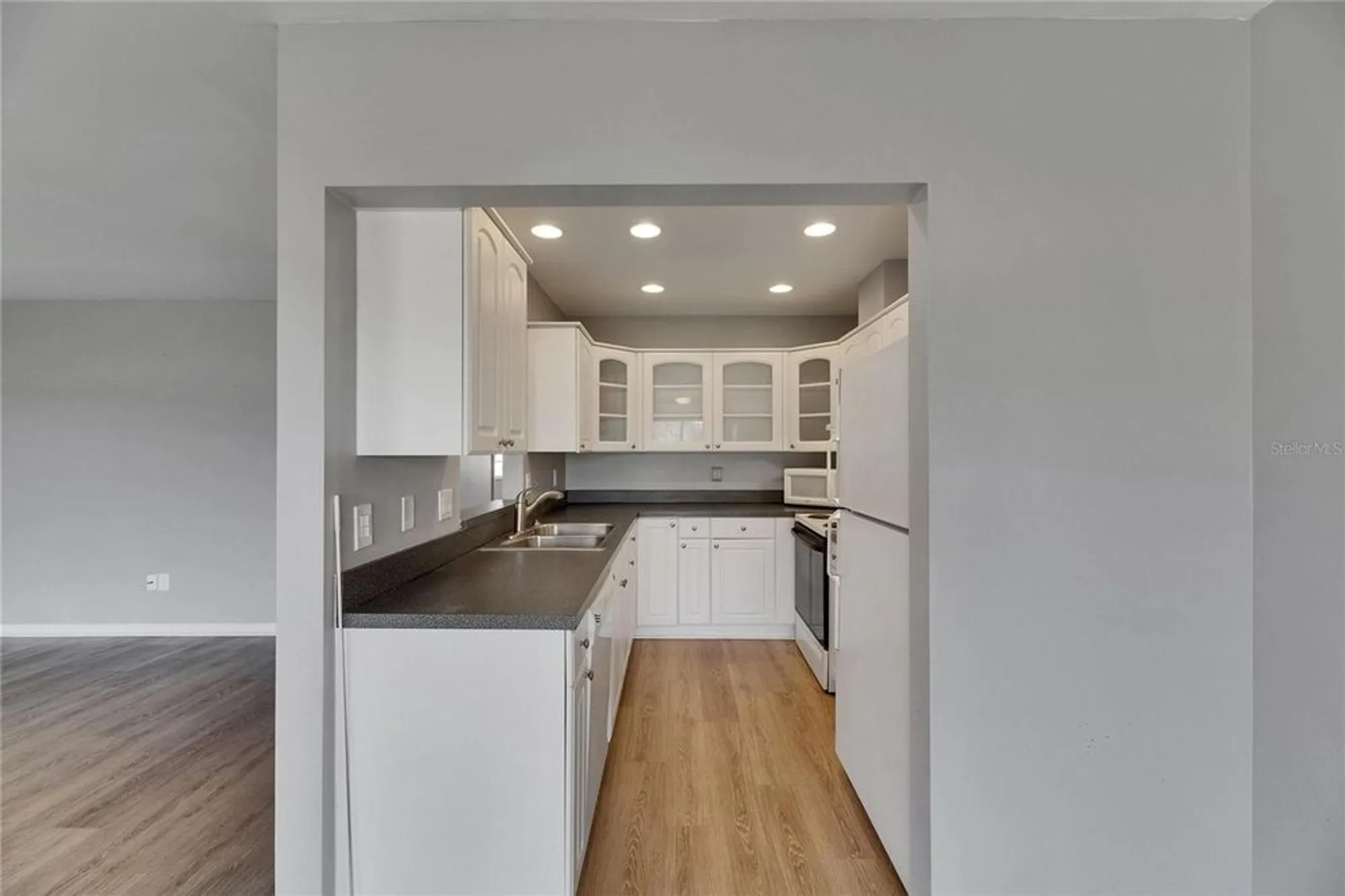 Property Slideshow image 21 of 48 | 2313 grenoble pl # 2313, Sun City Center, FL, 33573