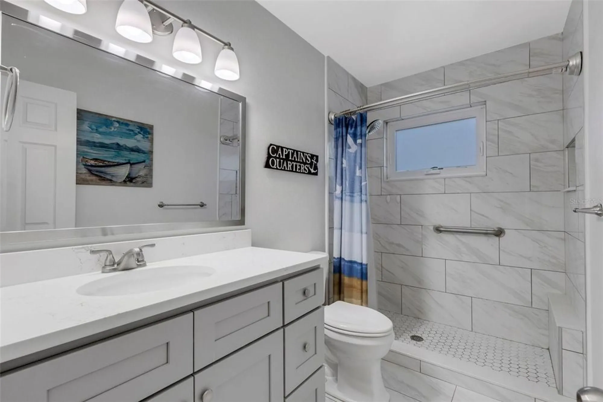 Property Slideshow image 29 of 56 | 2401 ecuadorian way apt 57, Clearwater, FL, 33763