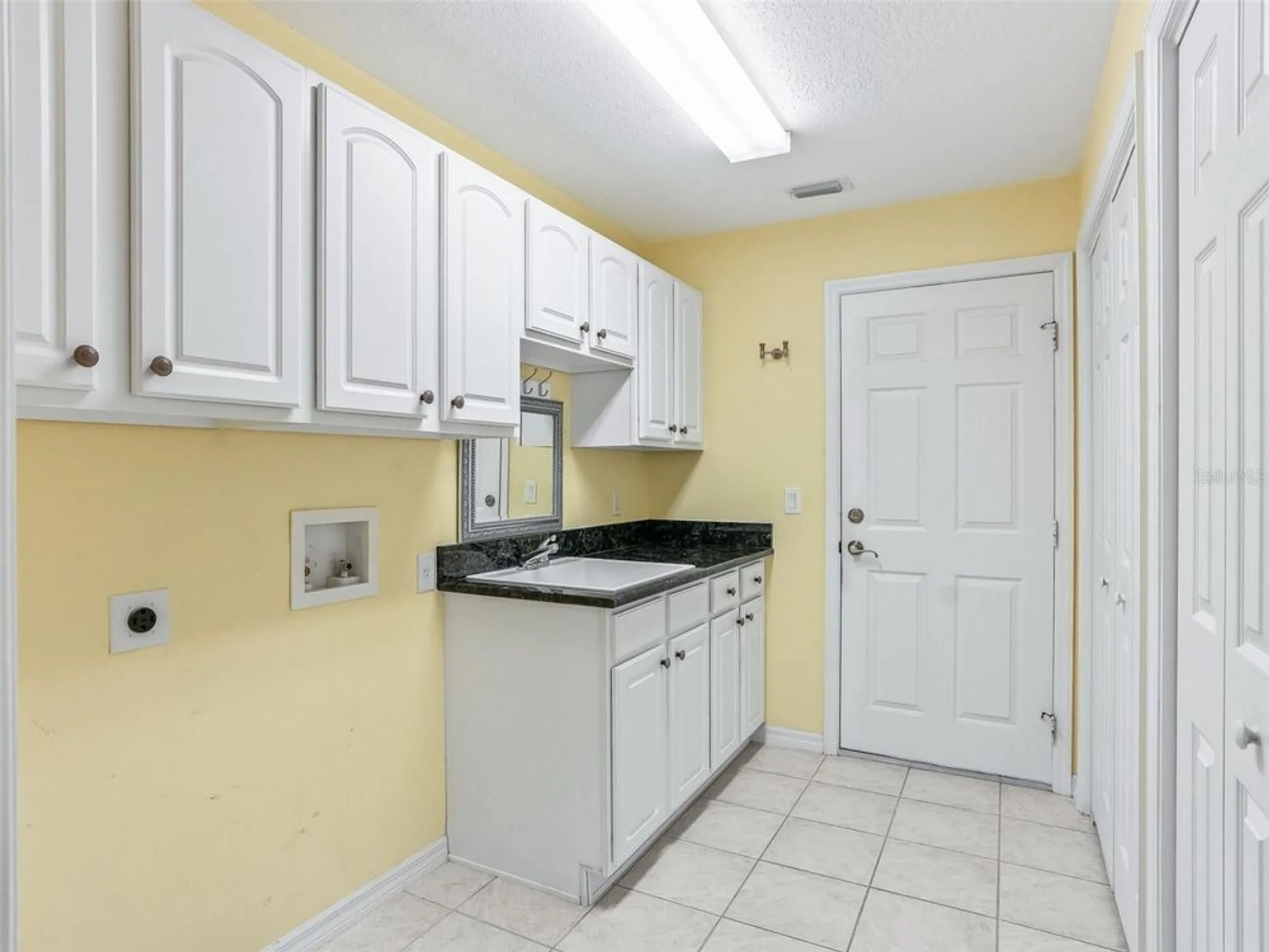 Property Slideshow image 20 of 52 | 39640 harbor hills blvd, Lady Lake, FL, 32159