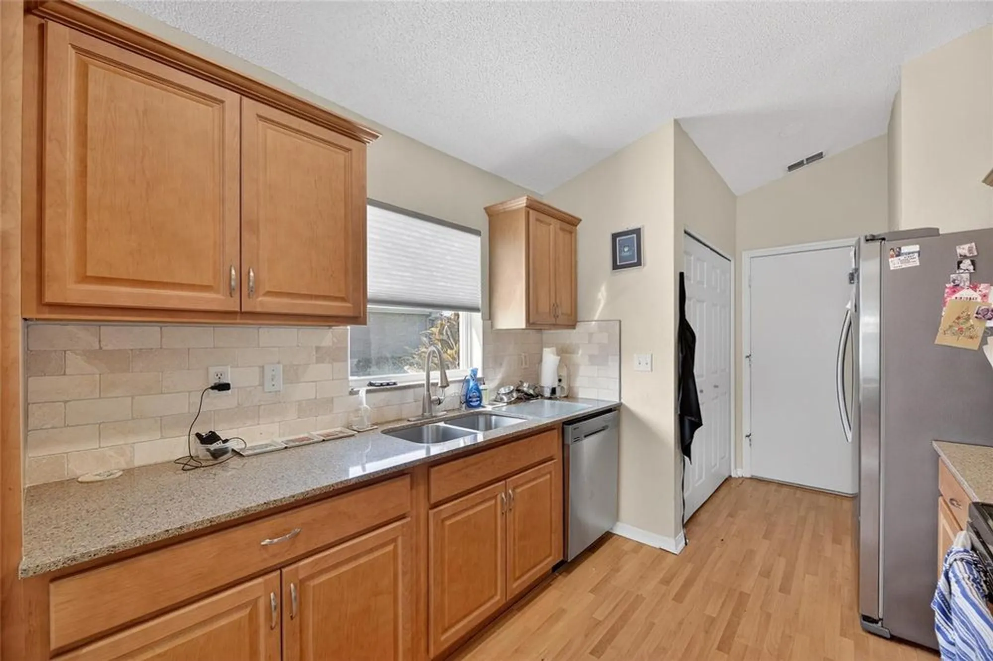 Property Slideshow image 16 of 76 | 1024 new winsor loop # 1024, Sun City Center, FL, 33573