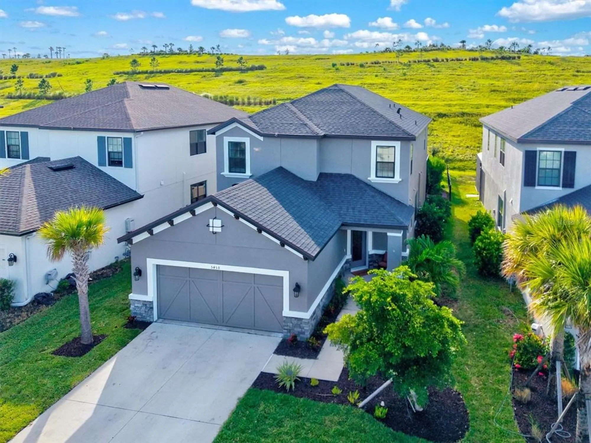 Property Slideshow image 1 of 95 | 5458 summit gln, Bradenton, FL, 34203