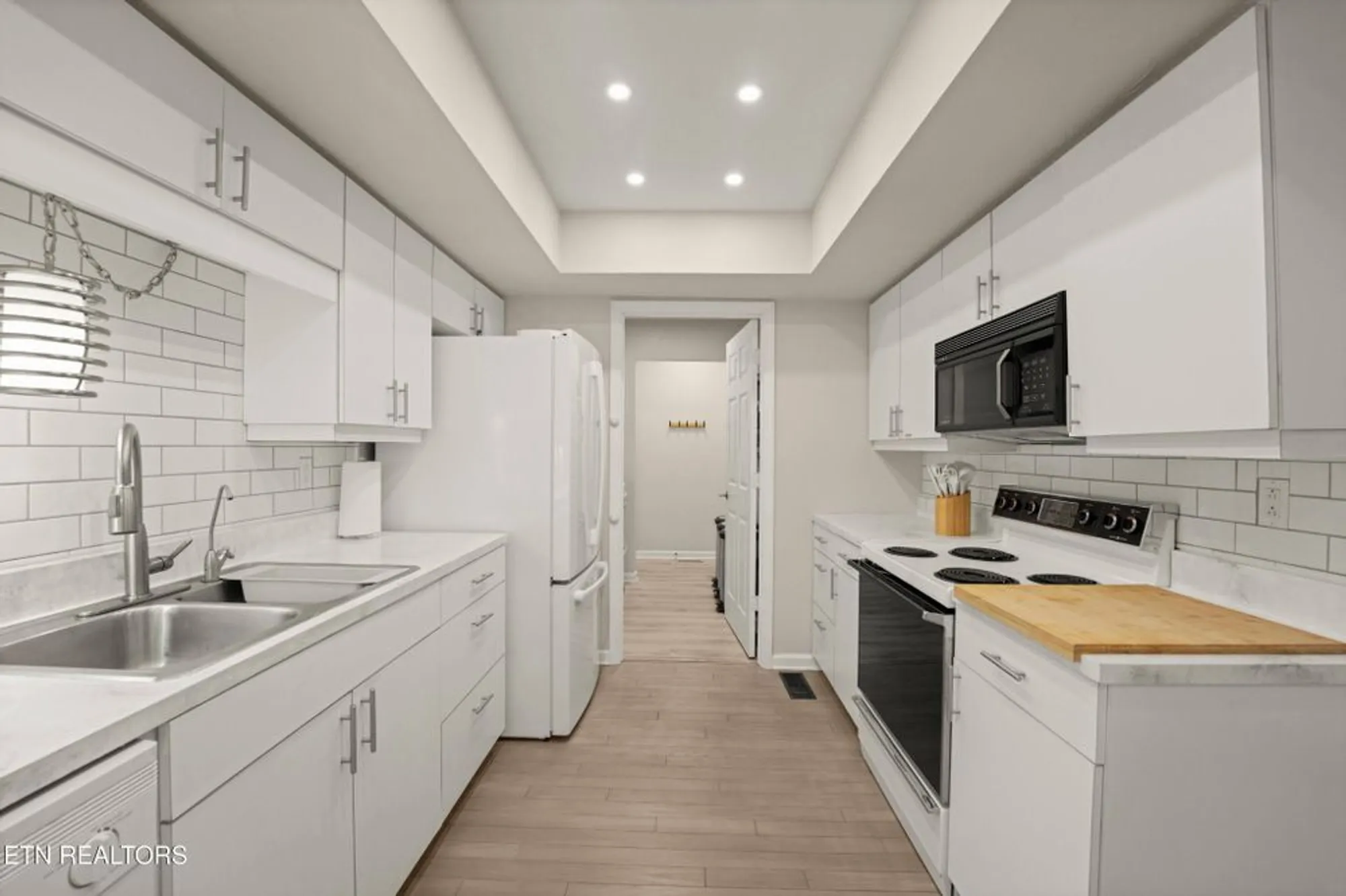 Property Slideshow image 33 of 45 | 213 dorchester ct, Crossville, TN, 38558