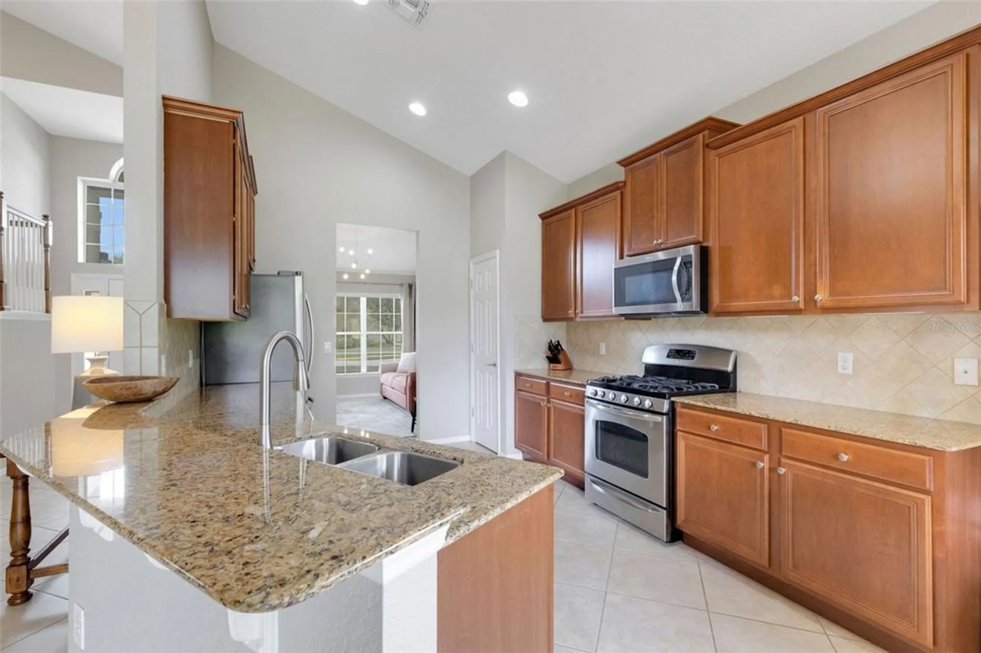 Property Slideshow image 15 of 77 | 336 del sol ave, Davenport, FL, 33837