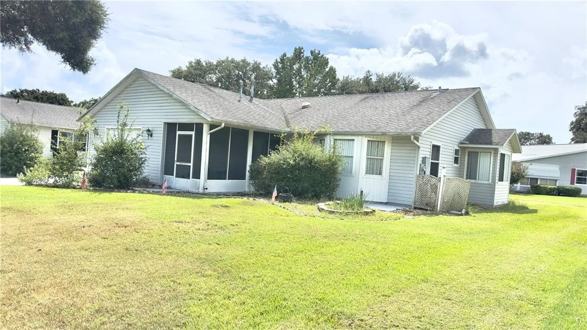 Property Slideshow image 3 of 85 | 918 dundee cir, Leesburg, FL, 34788