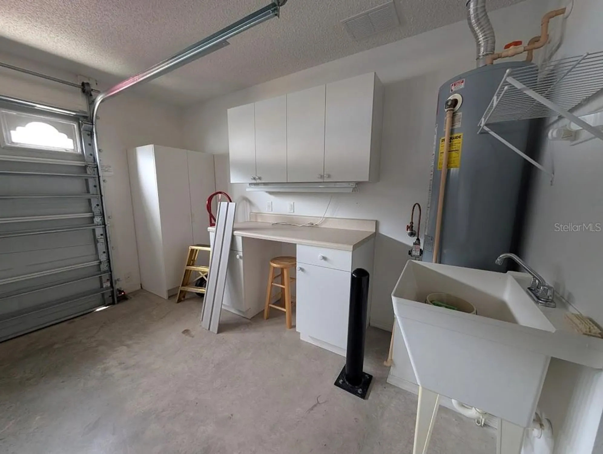 Property Slideshow image 8 of 18 | 2598 hialeah ave, The Villages, FL, 32162