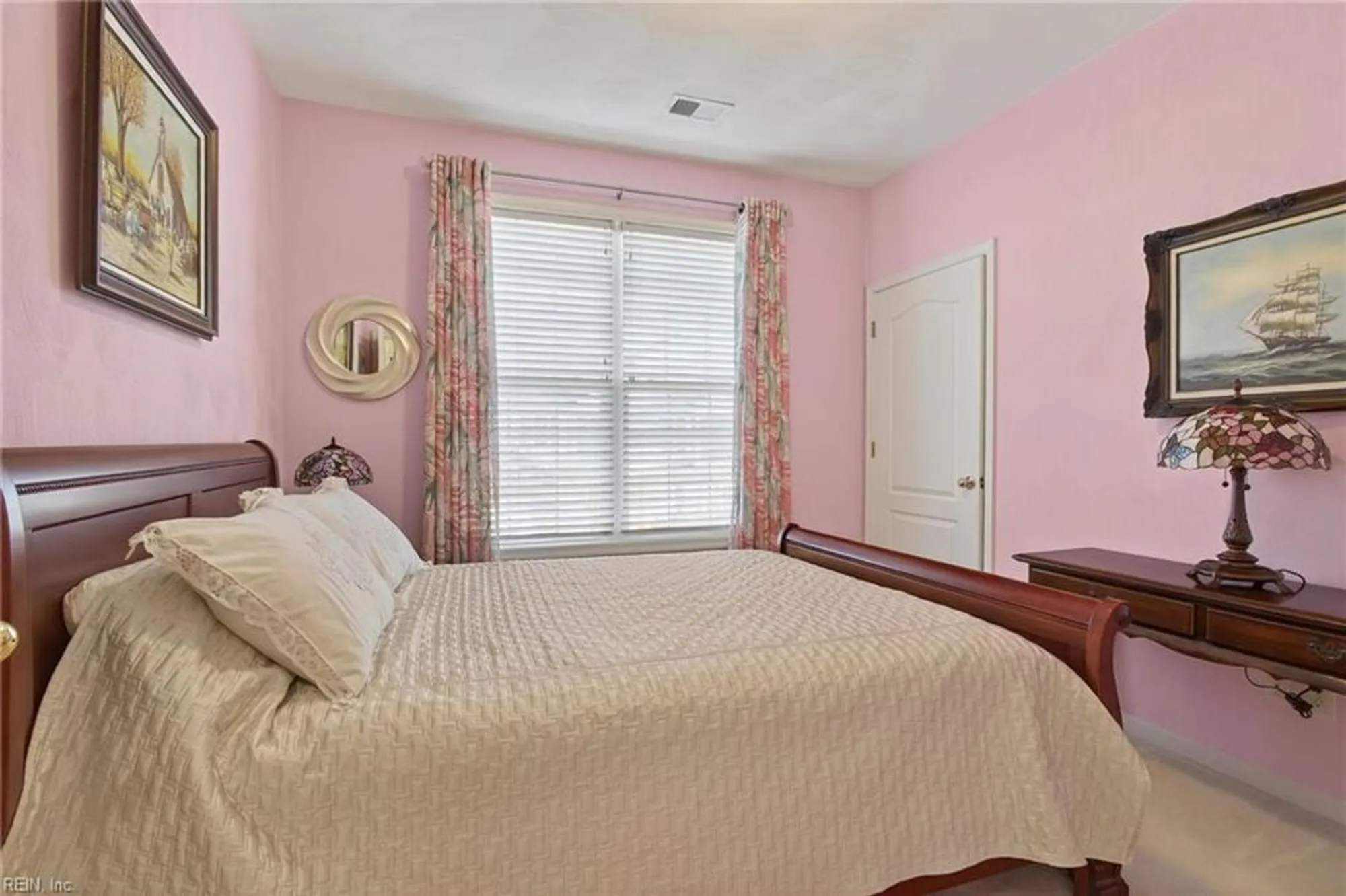 Property Slideshow image 25 of 33 | 3403 misty dawn ct, Virginia Beach, VA, 23456