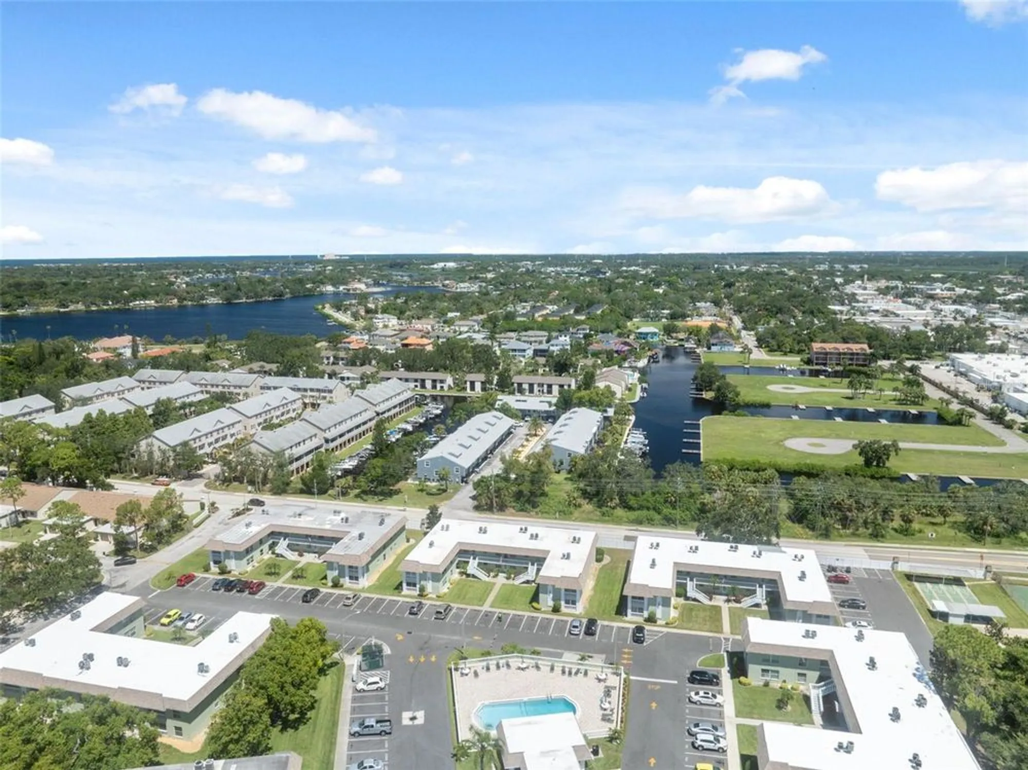 Property Slideshow image 24 of 38 | 1250 s pinellas ave 910, Tarpon Springs, FL, 34689