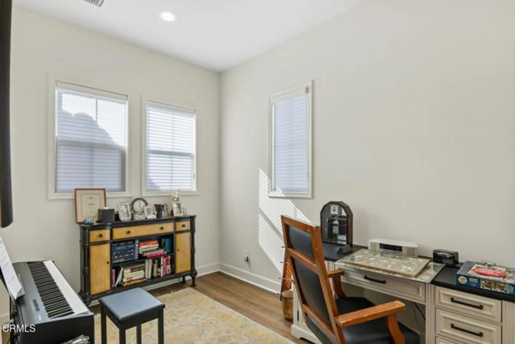 Property Slideshow image 28 of 76 | 2188 jovana ct, Camarillo, CA, 93012