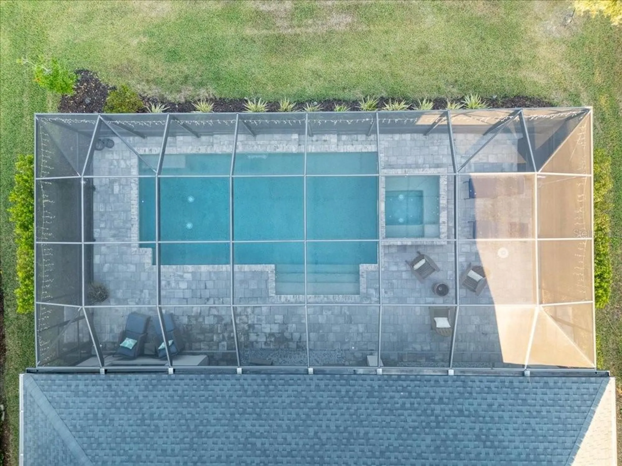 Property Slideshow image 7 of 86 | 10215 milky way cir, Sarasota, FL, 34241