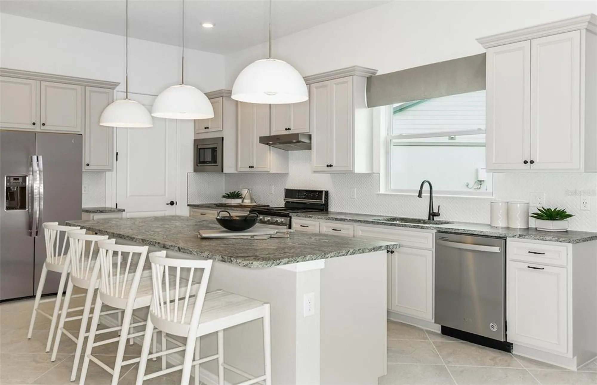 Property Slideshow image 4 of 34 | 8467 sw 55th street rd, Ocala, FL, 34481