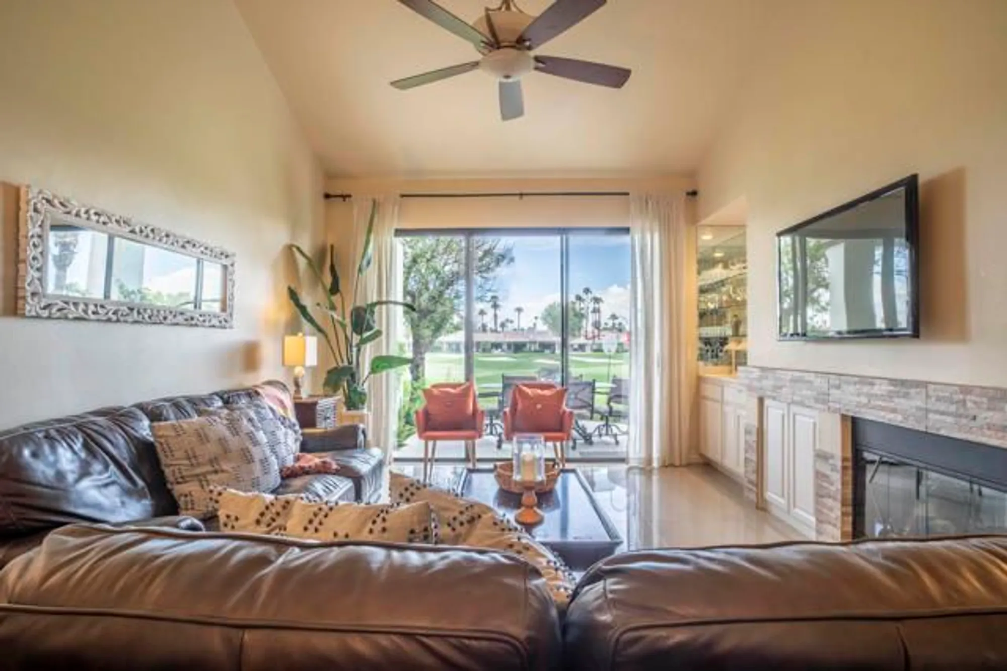 Property Slideshow image 12 of 41 | 55412 riviera, La Quinta, CA, 92253