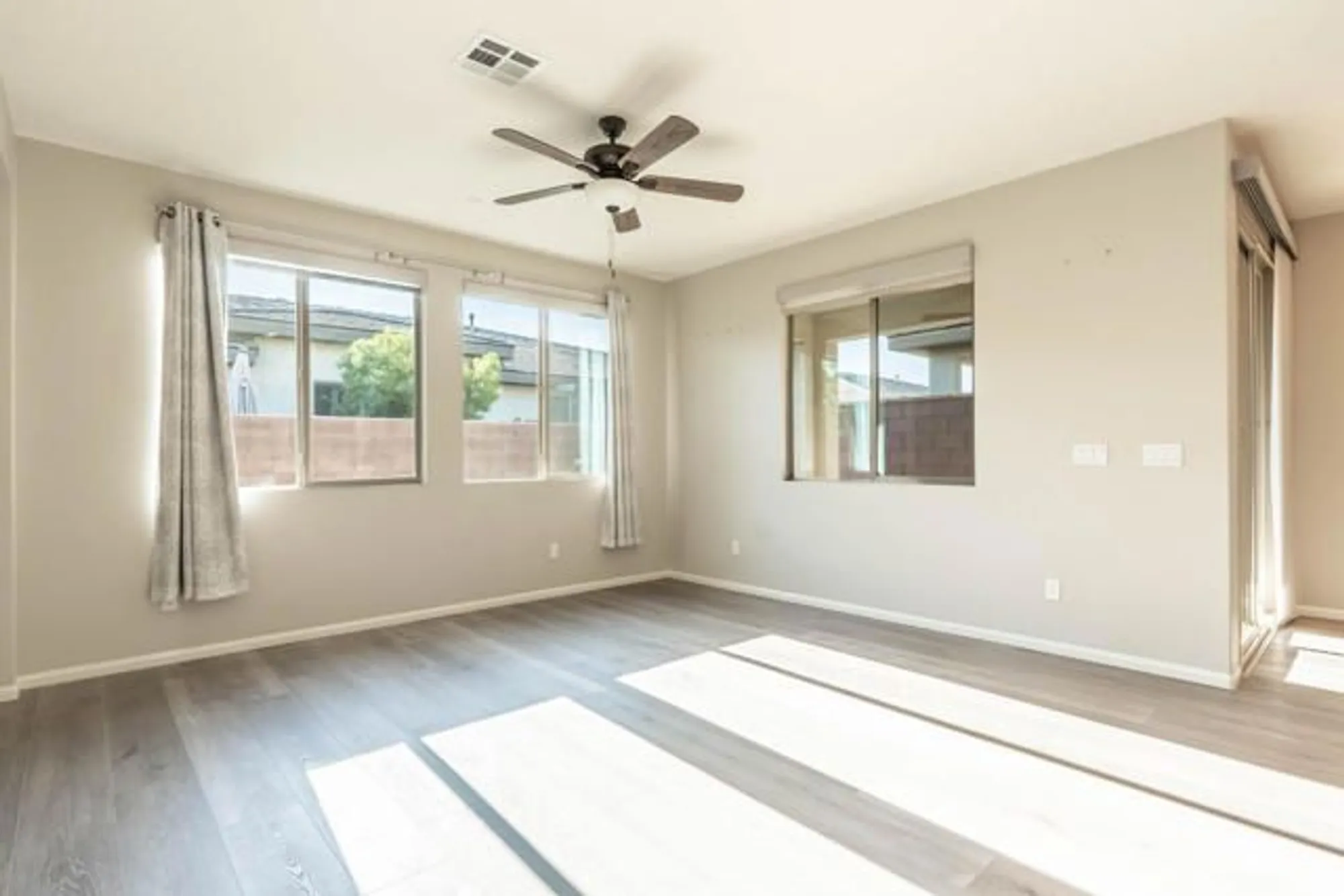 Property Slideshow image 11 of 45 | 51578 golden eagle dr, Indio, CA, 92201