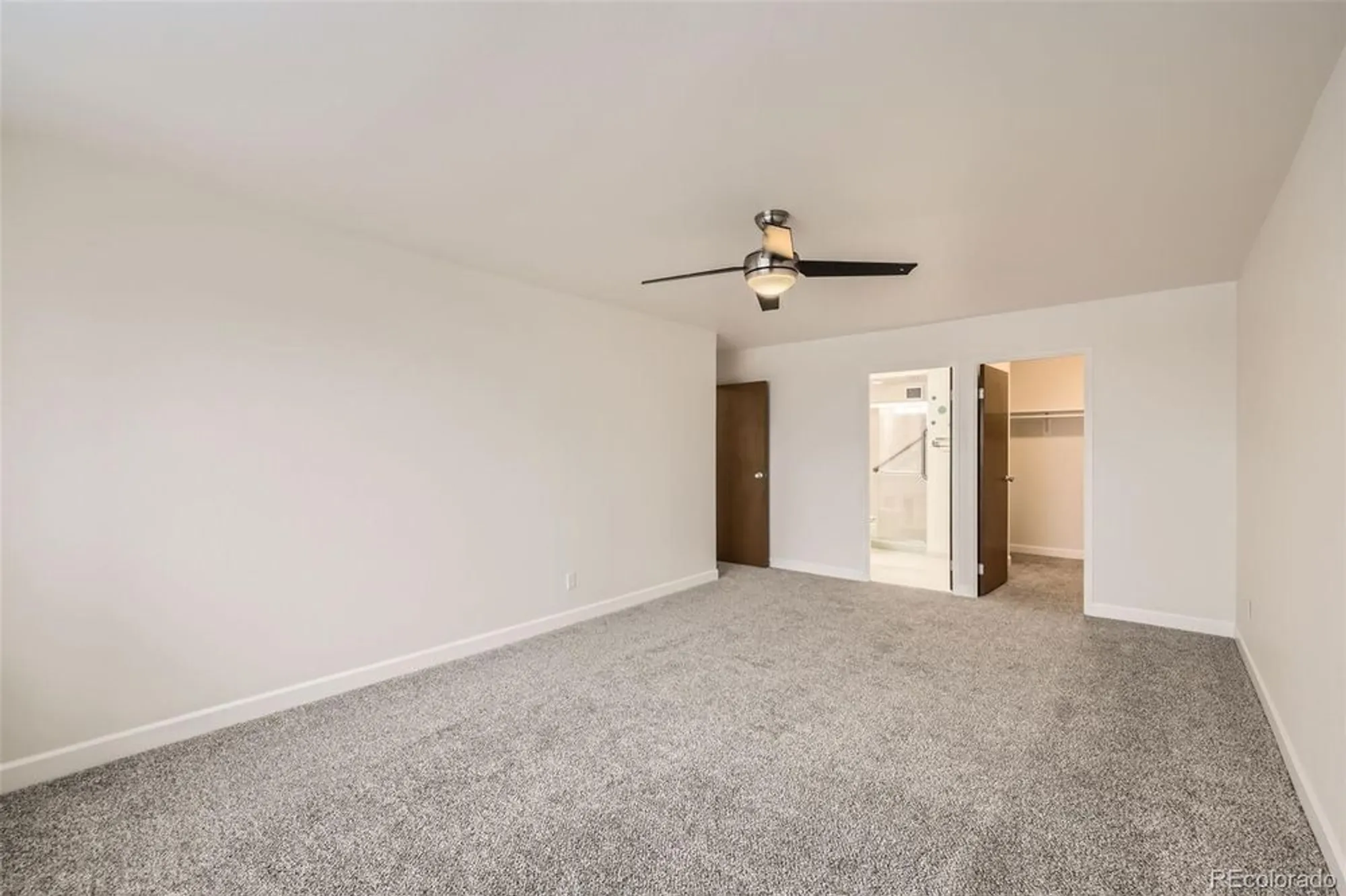 Property Slideshow image 18 of 32 | 9335 e center ave 4b, Denver, CO, 80247