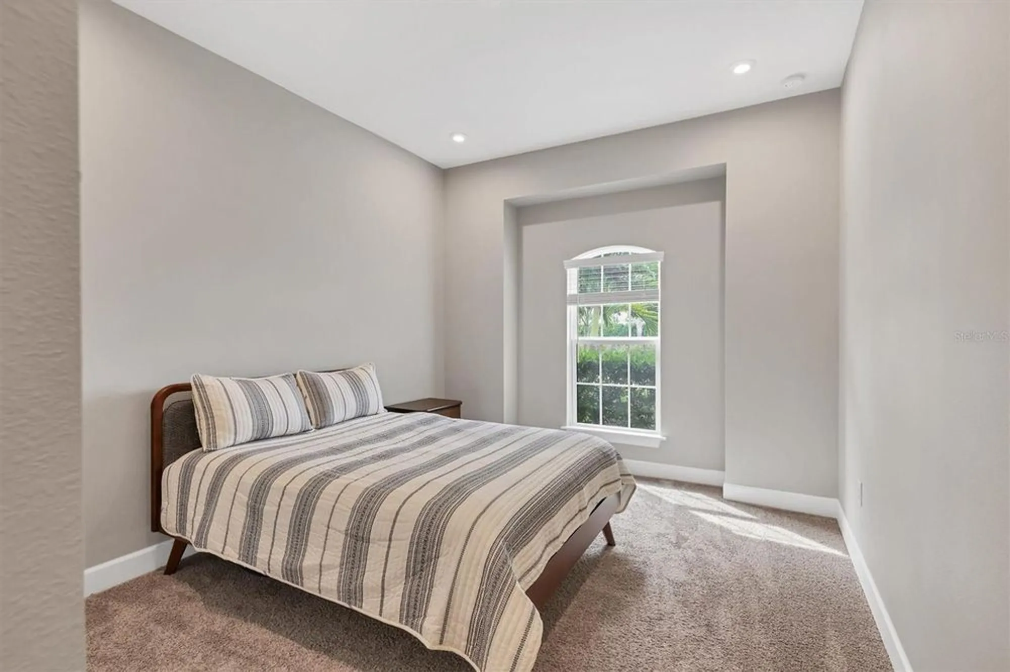 Property Slideshow image 26 of 71 | 10238 morning mist ln, Sarasota, FL, 34241