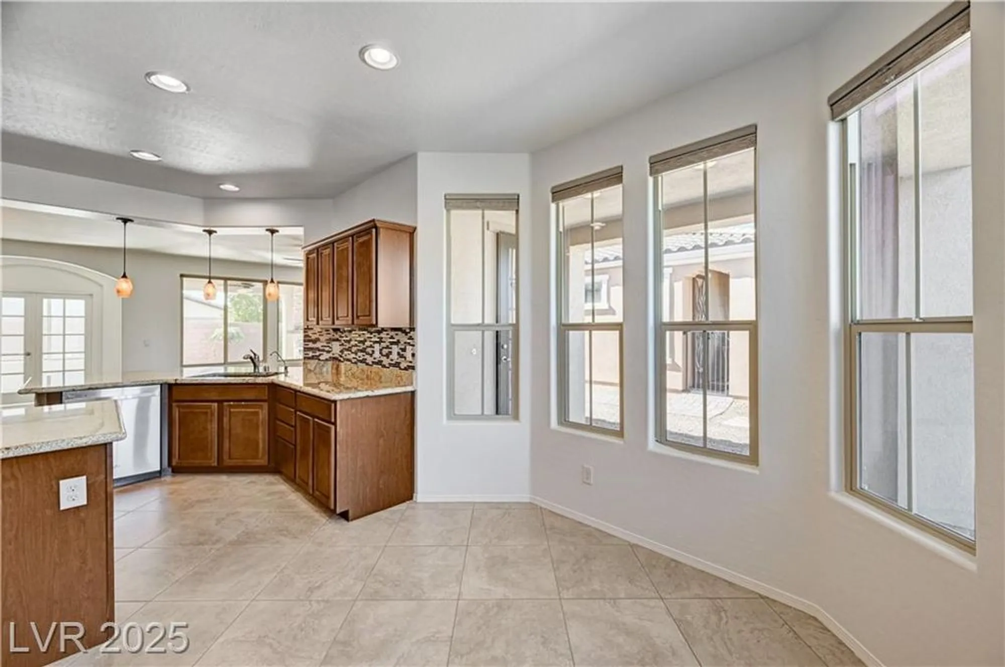 Property Slideshow image 19 of 37 | 3621 jasmine heights ave, North Las Vegas, NV, 89081