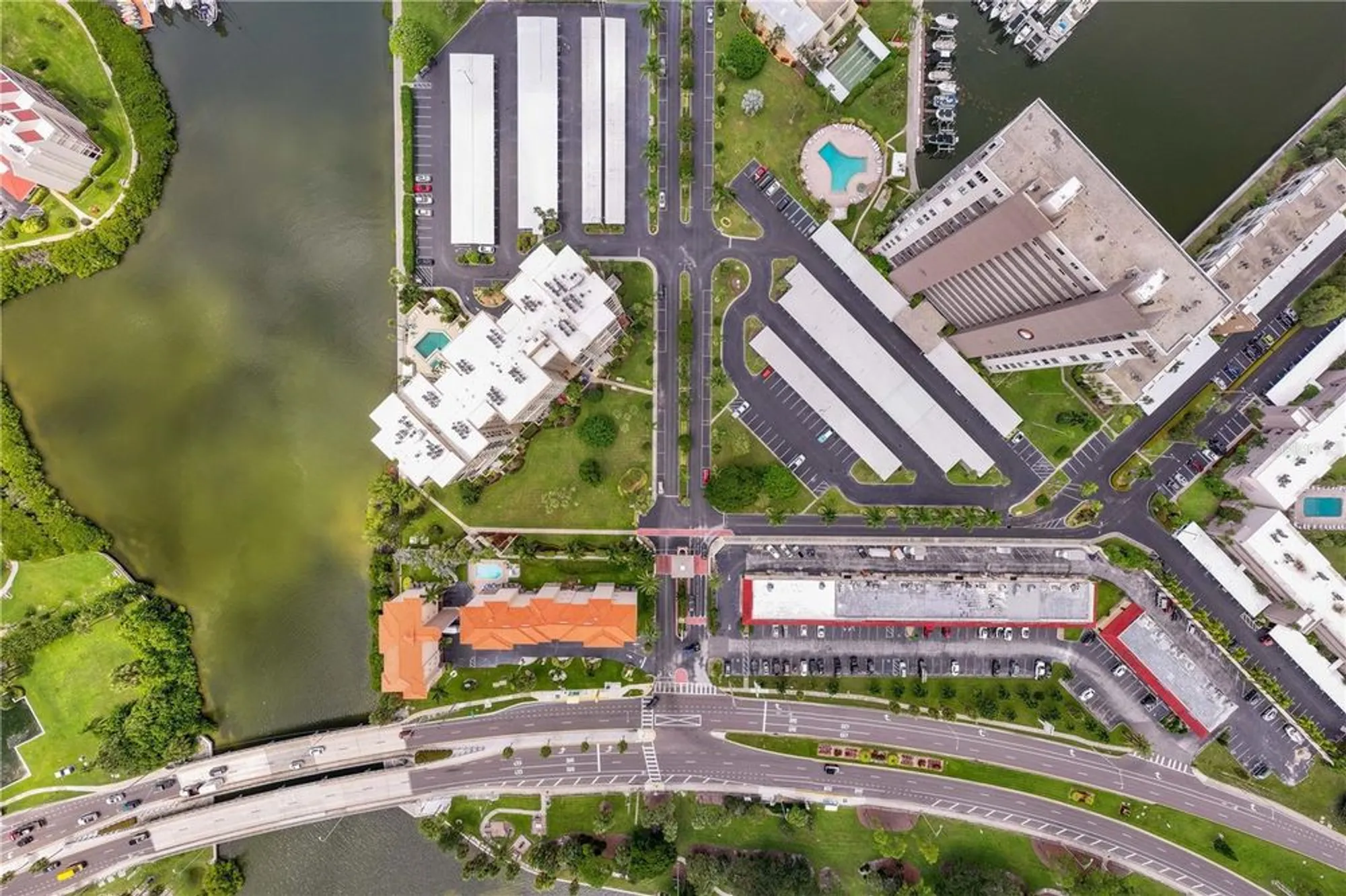 Property Slideshow image 65 of 73 | 7400 sun island dr 407, South Pasadena, FL, 33707