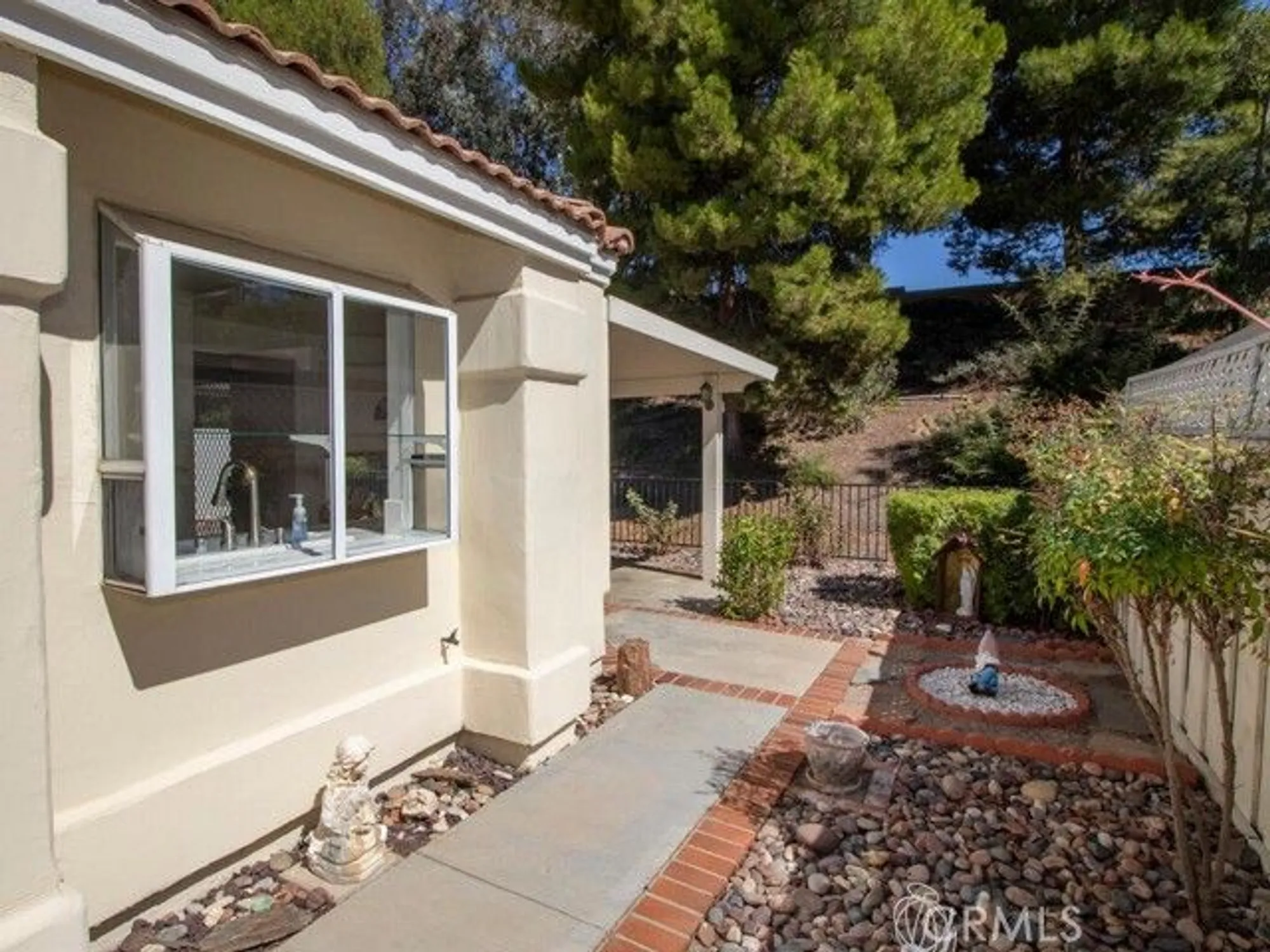 Property Slideshow image 39 of 39 | 40380 via francisco, Murrieta, CA, 92562