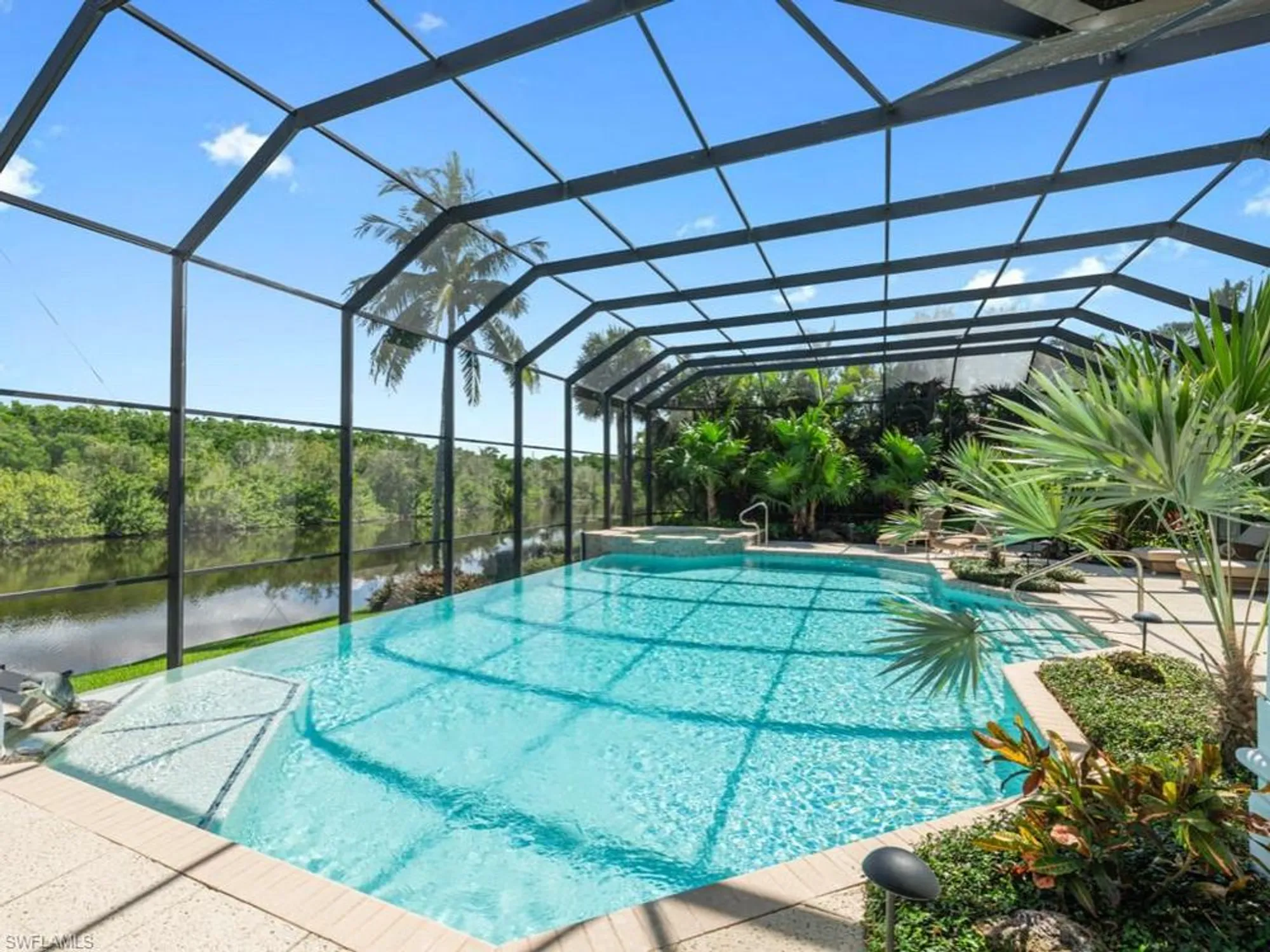Property Slideshow image 32 of 50 | 26271 woodlyn dr, Bonita Springs, FL, 34134