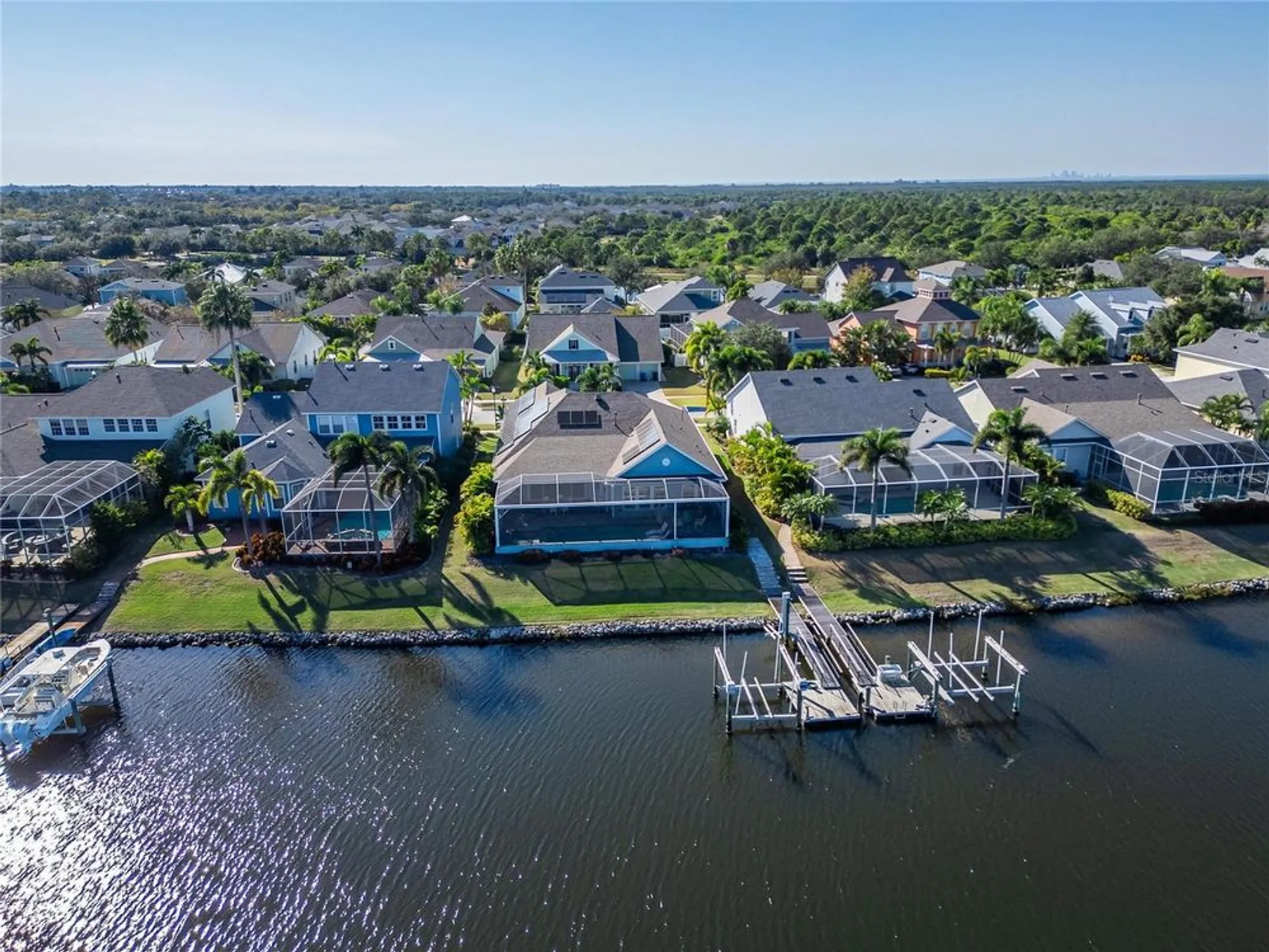 Property Slideshow image 81 of 100 | 5245 brighton shore dr, Apollo Beach, FL, 33572
