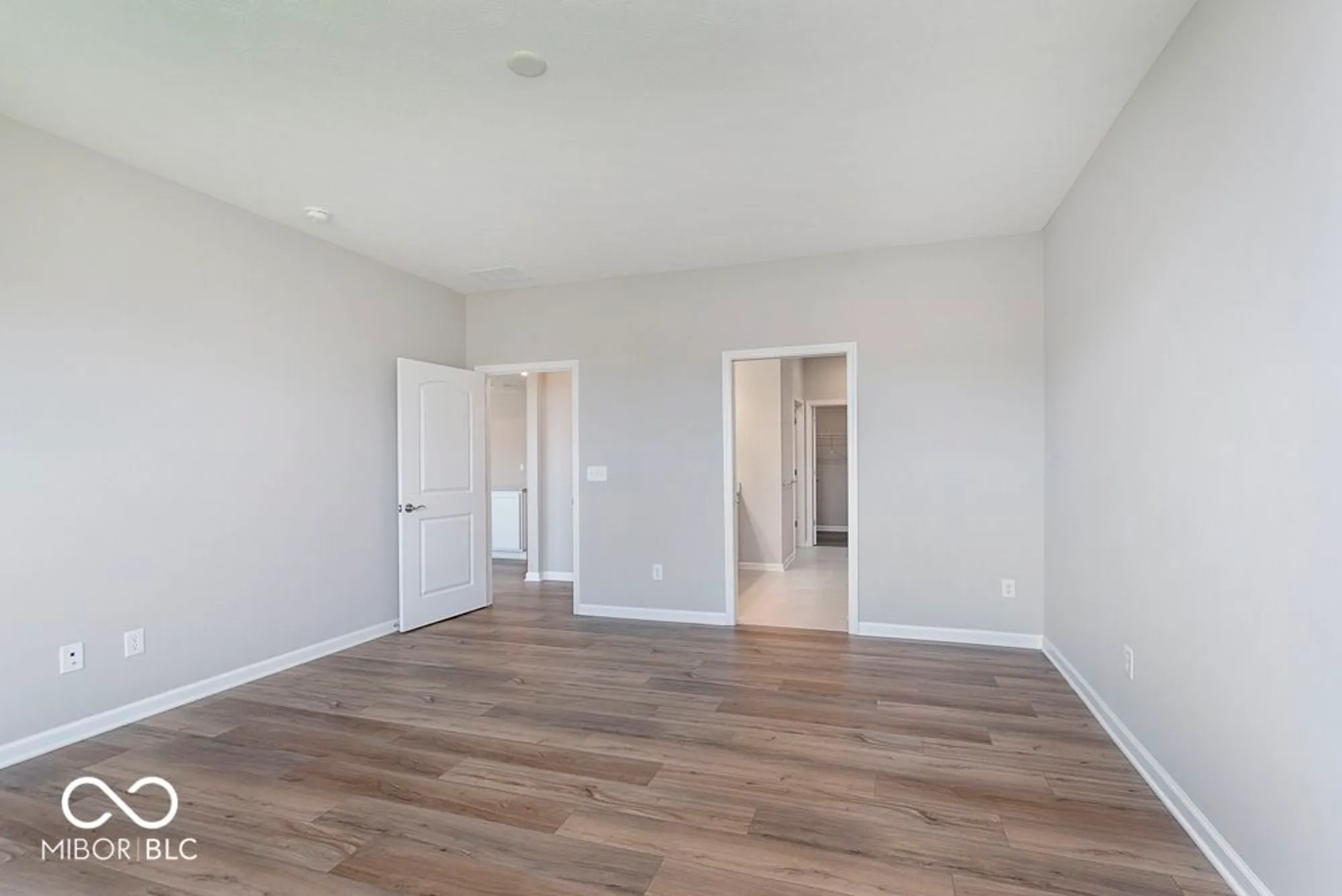 Property Slideshow image 17 of 32 | 14931 iron liege way, Westfield, IN, 46074