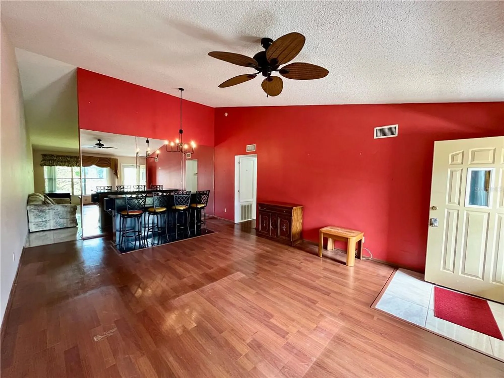 Property Slideshow image 8 of 52 | 2220 spanish dr 54, Clearwater, FL, 33763