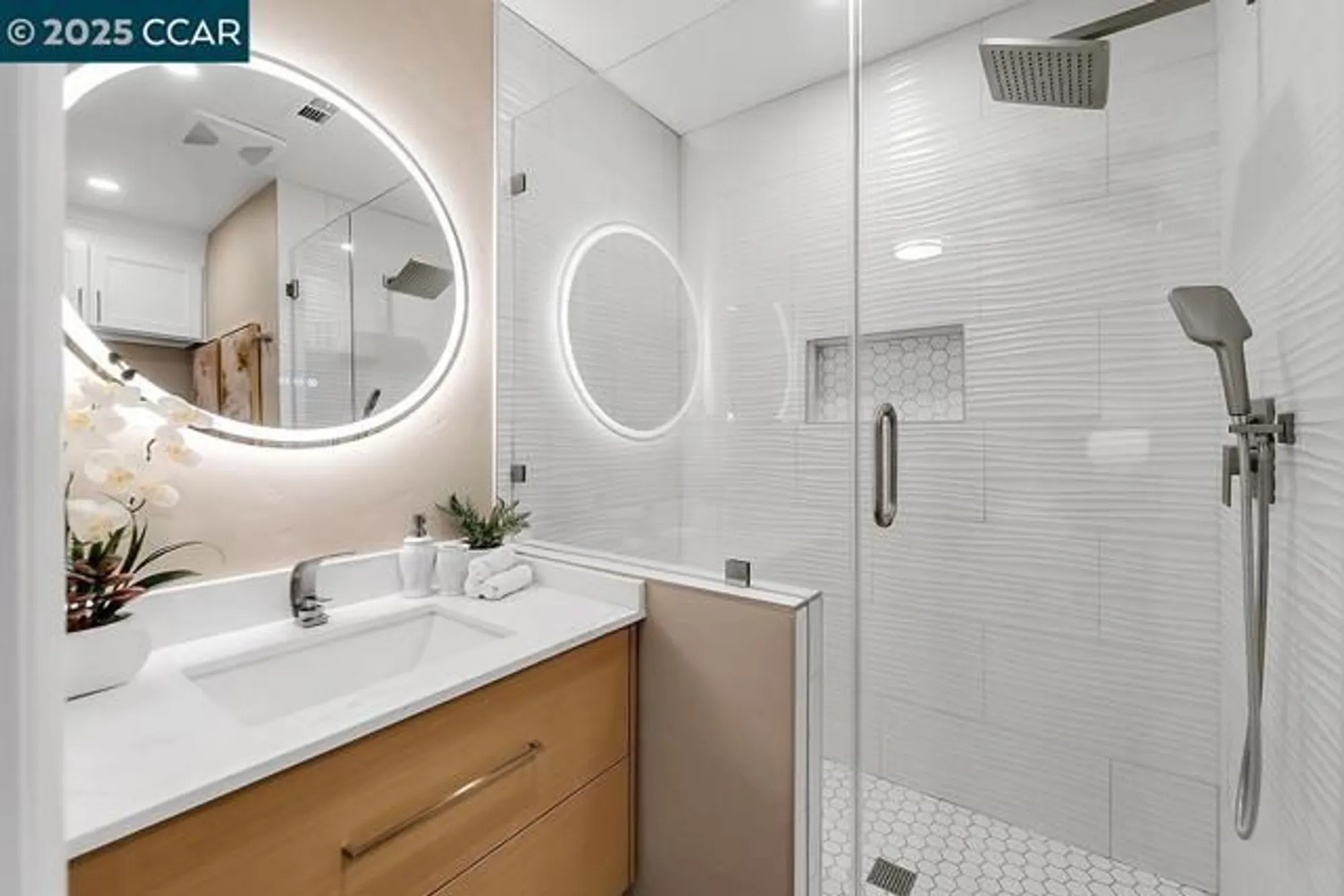 Property Slideshow image 16 of 25 | 1180 running springs rd 4, Walnut Creek, CA, 94595