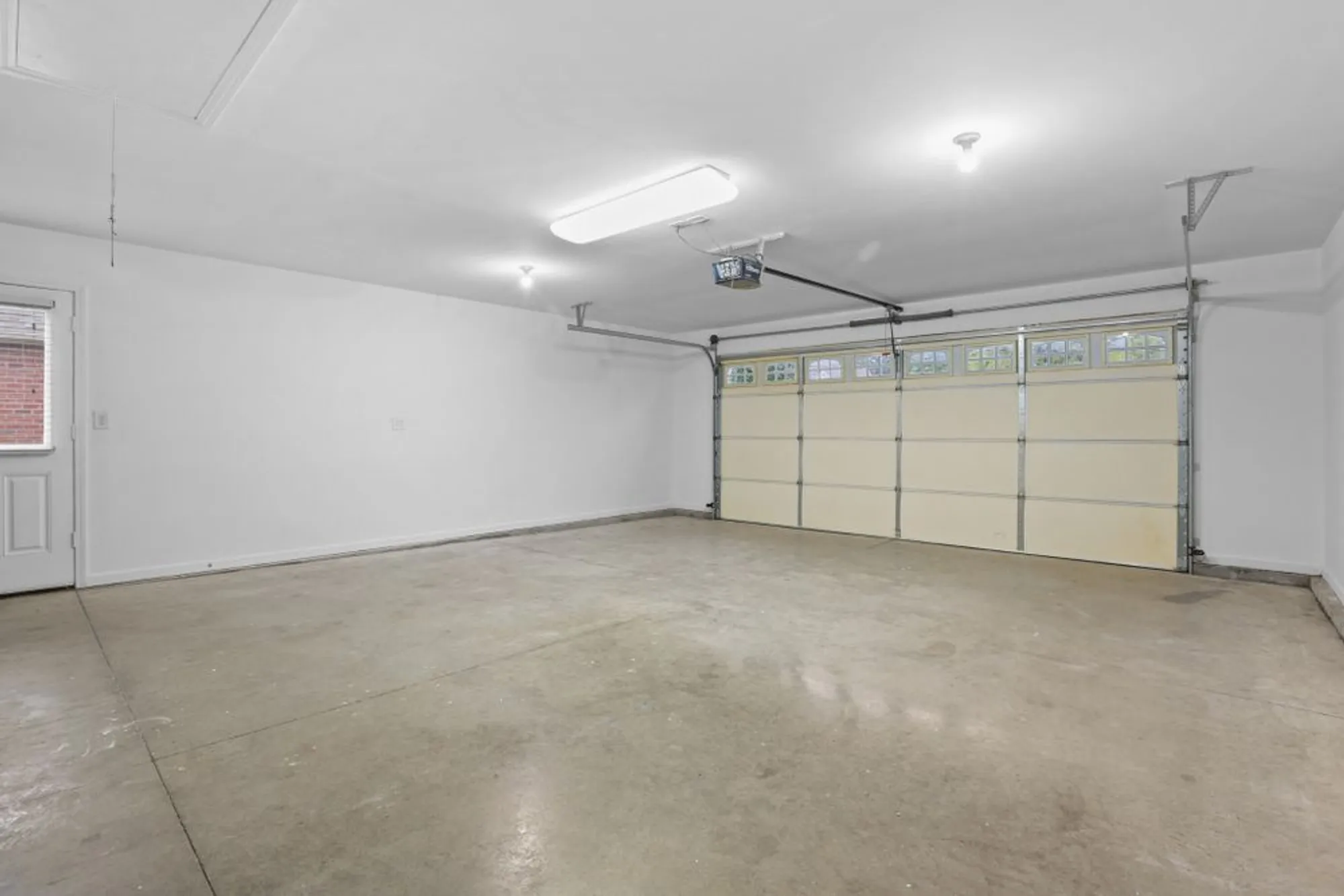 Property Slideshow image 17 of 27 | 1465 woodside dr, Lebanon, TN, 37087