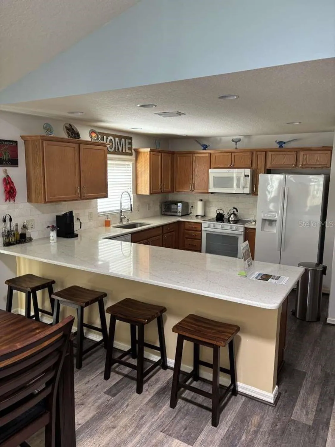 Property Slideshow image 2 of 20 | 1067 carver ct, The Villages, FL, 32163