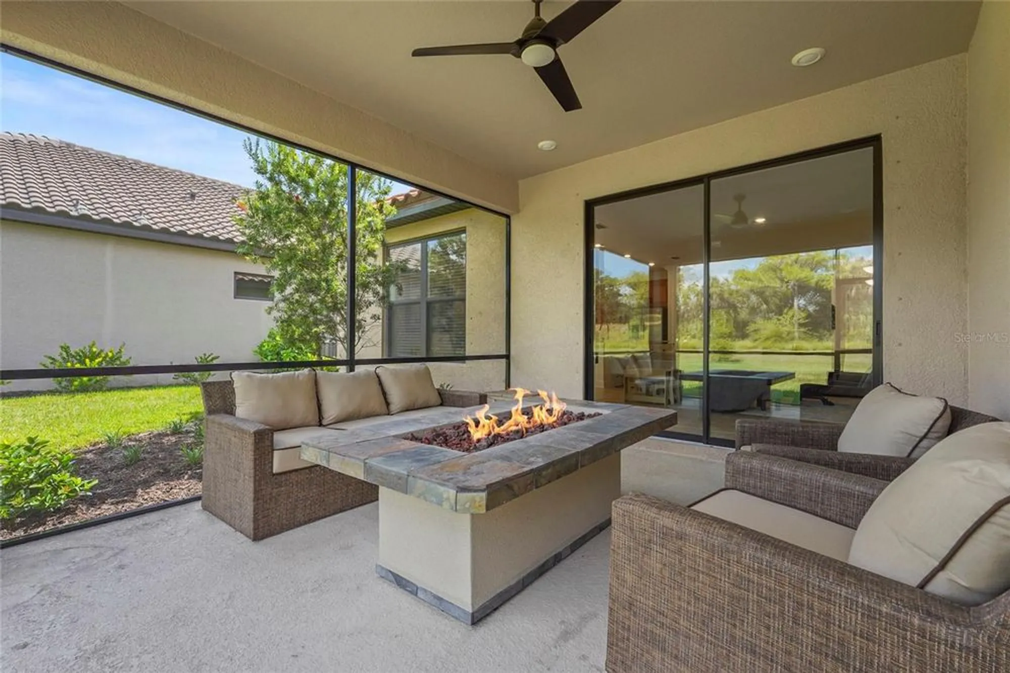 Property Slideshow image 42 of 86 | 6195 mesa gln, Bradenton, FL, 34203