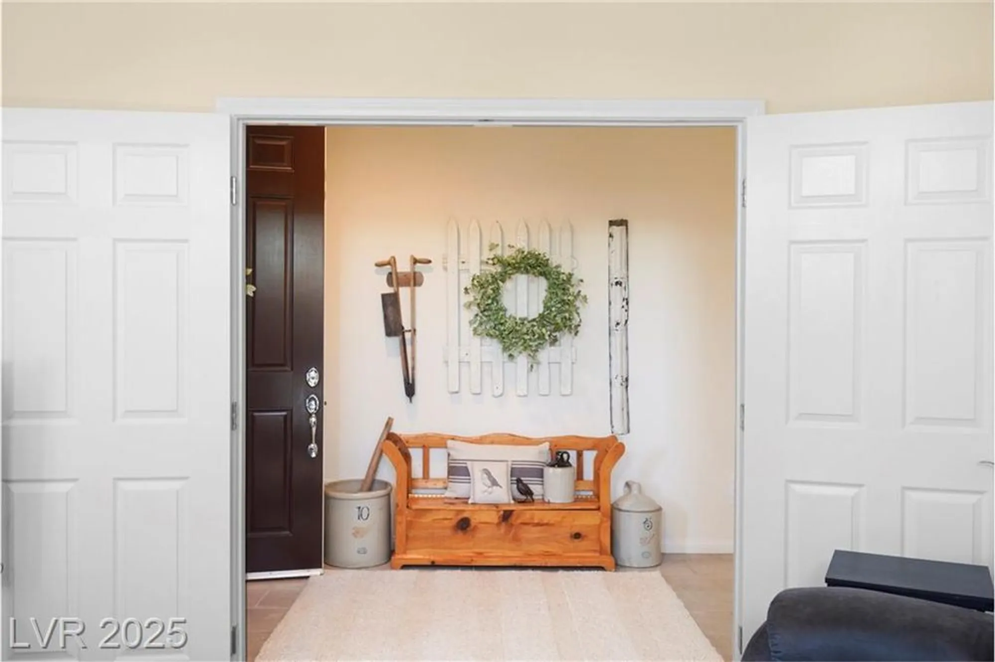 Property Slideshow image 34 of 68 | 1844 wolfcreek falls ct, Henderson, NV, 89044