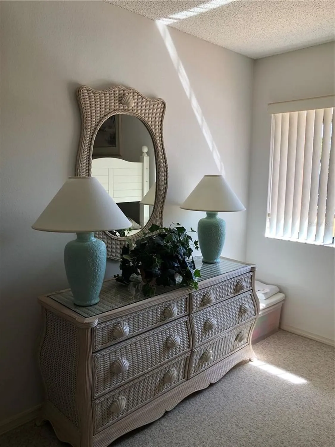 Property Slideshow image 17 of 23 | 6211 timber lake dr b4, Sarasota, FL, 34243