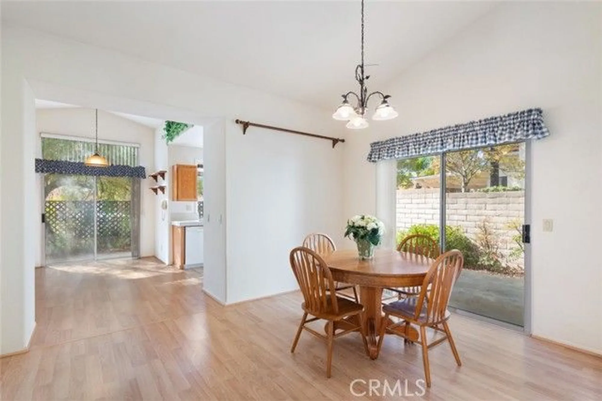 Property Slideshow image 11 of 56 | 40493 via estrada, Murrieta, CA, 92562