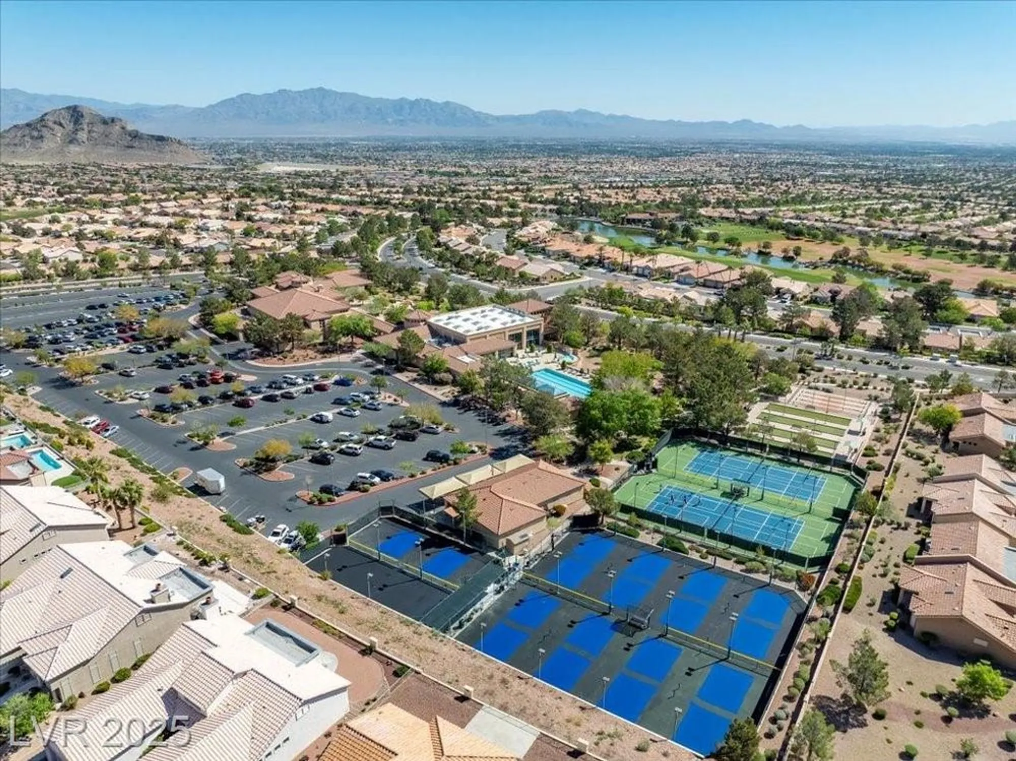 Property Slideshow image 36 of 49 | 2908 laverton dr, Las Vegas, NV, 89134