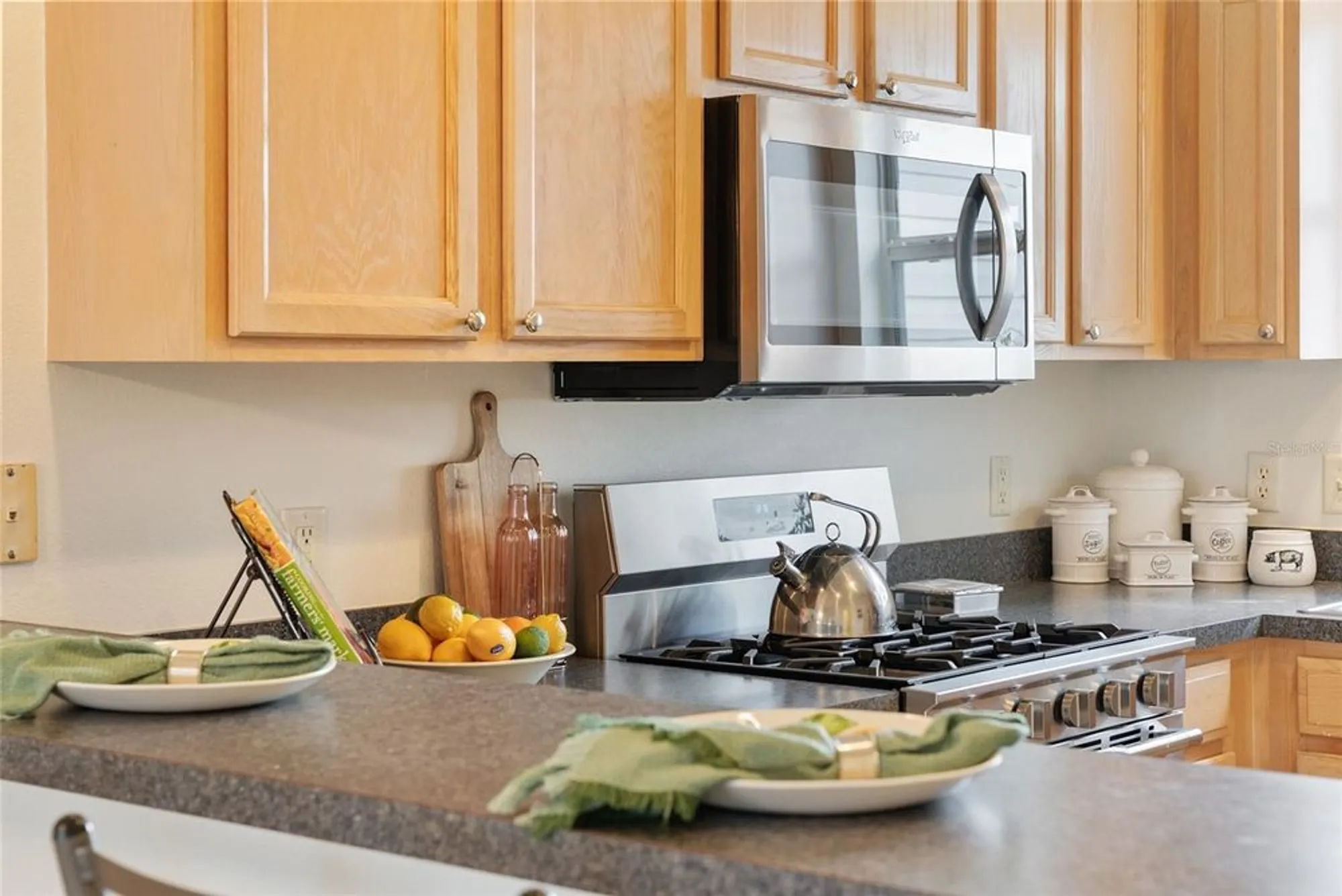 Property Slideshow image 13 of 57 | 8065 se 175th columbia pl, The Villages, FL, 32162