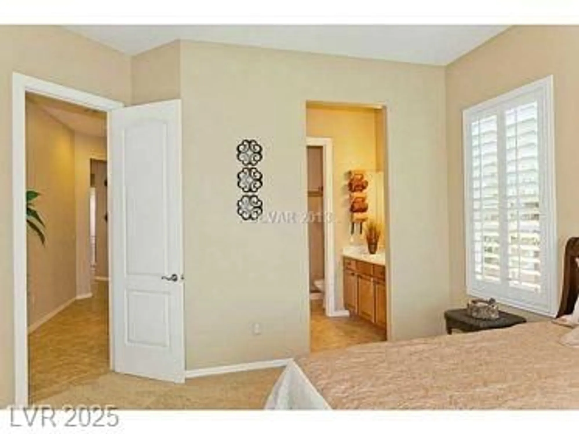 Property Slideshow image 10 of 20 | 2594 portsmouth creek ave, Henderson, NV, 89052