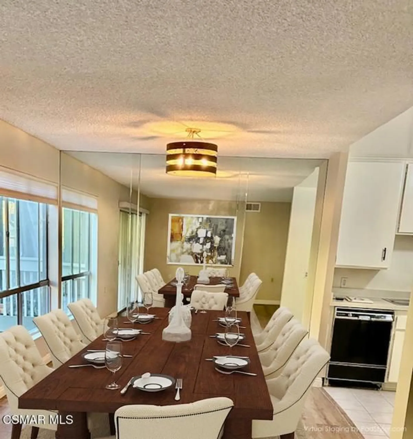 Property Slideshow image 4 of 14 | 286 oakleaf dr 23, Thousand Oaks, CA, 91360