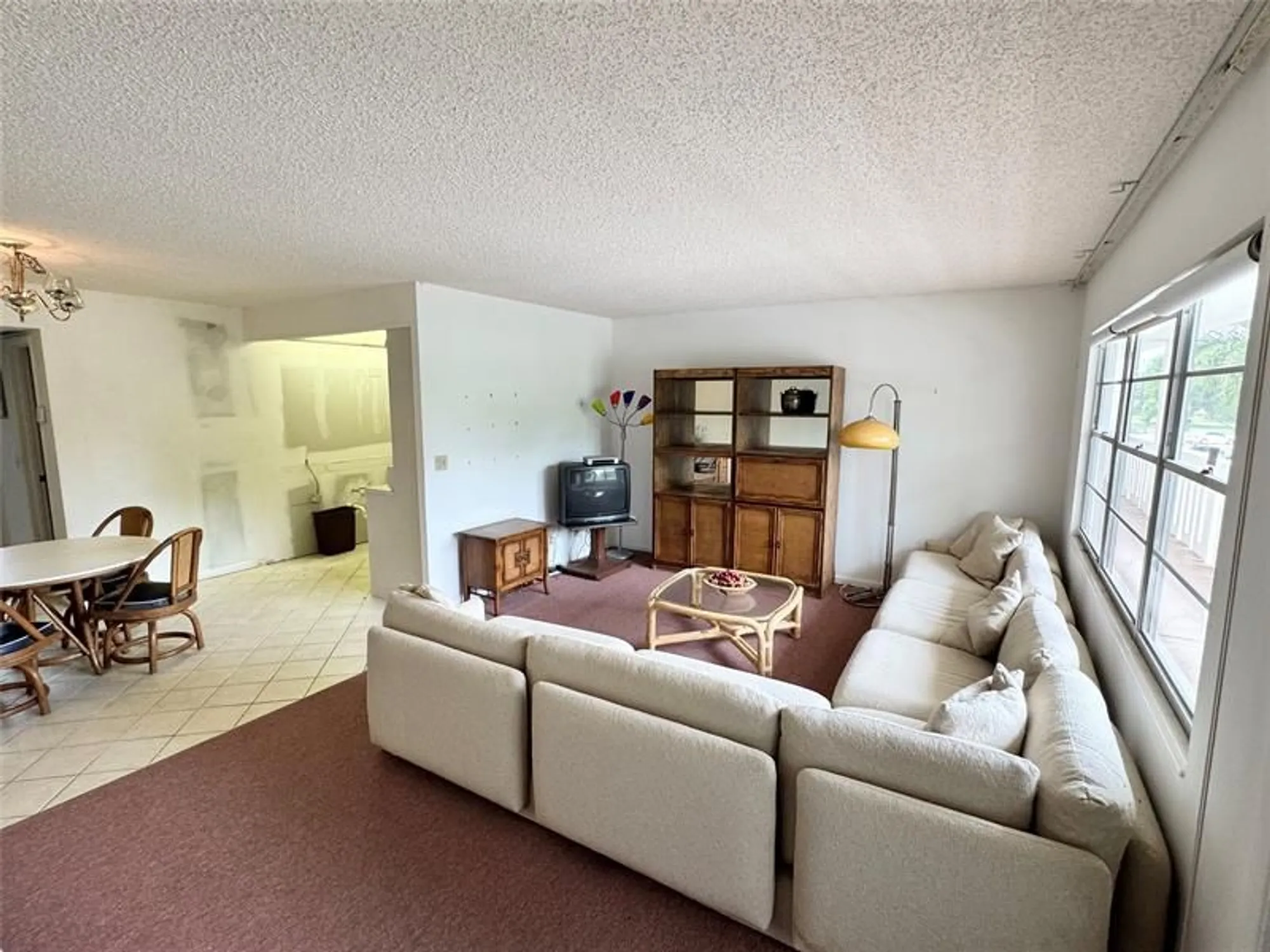 Property Slideshow image 5 of 36 | 2029 cambridge b # 2029, Deerfield Beach, FL, 33442